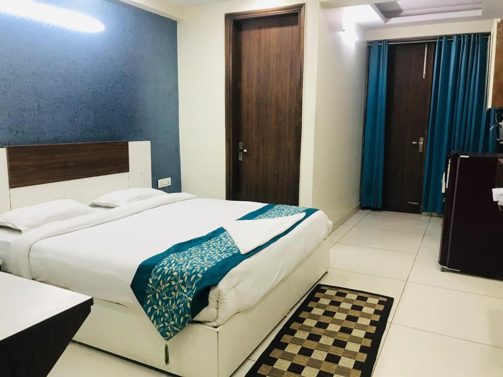 Hotel Basra Hotel,