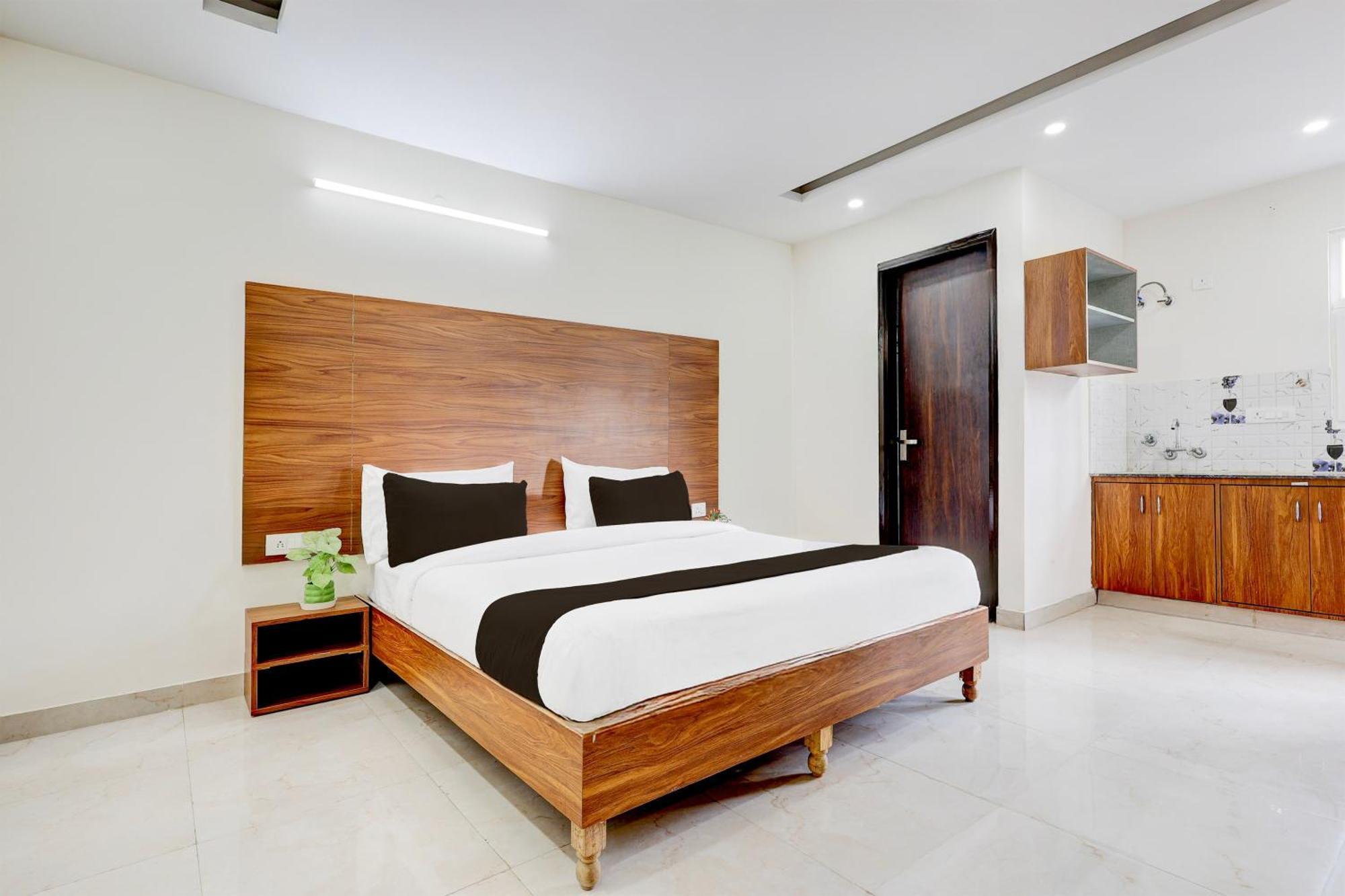 O Yatharv Hotel Gurgaon