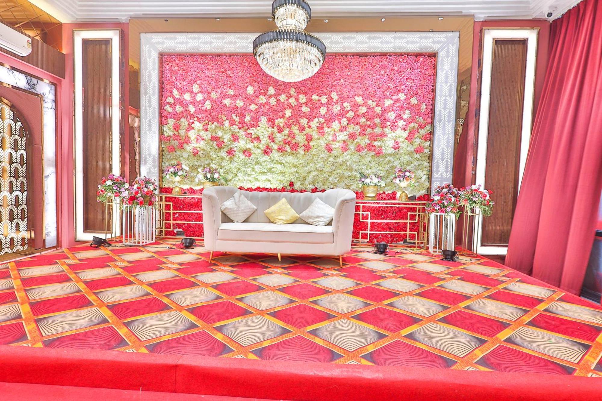 Orsom Elite Aparthotel *