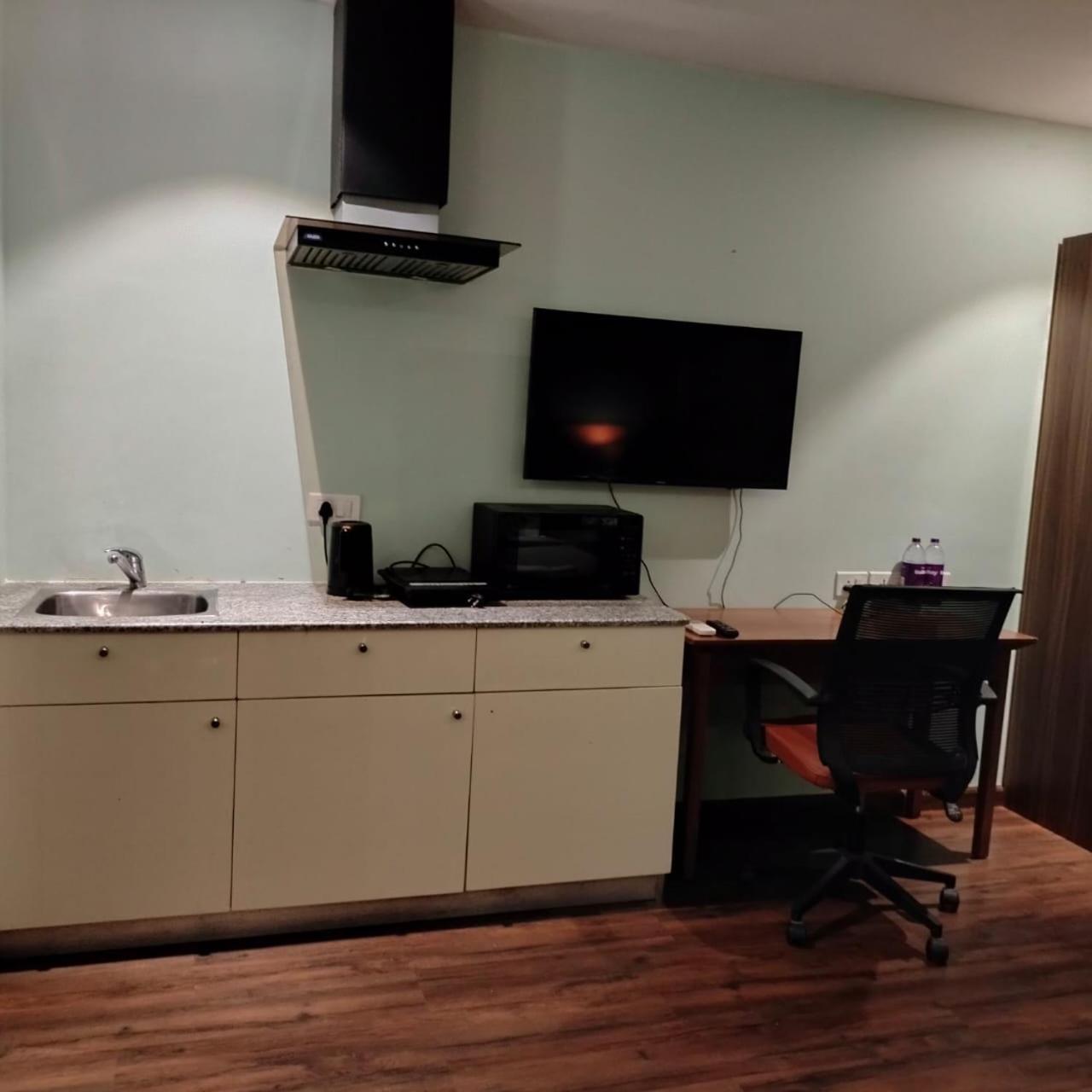 Studioz2let * Gurgaon