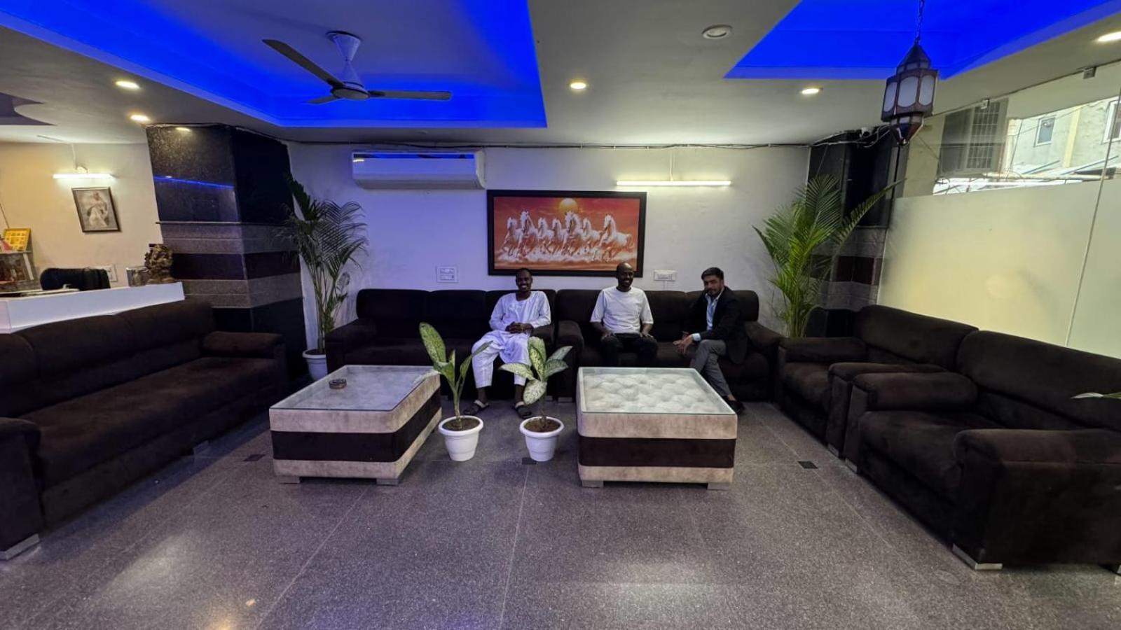 Basra Hotel, Gurgaon