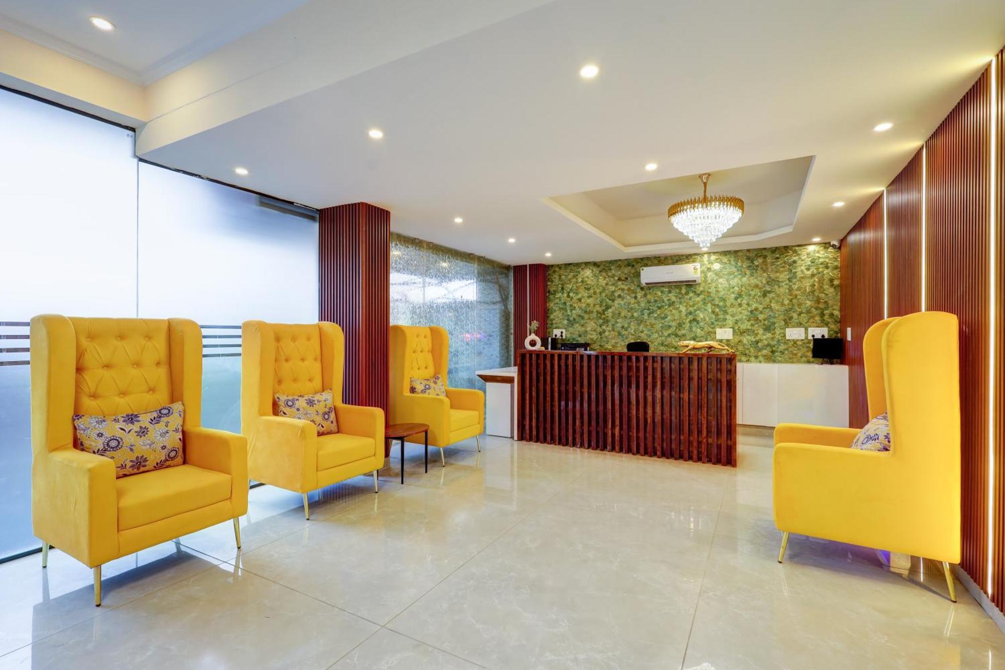 Limewood - Crystal 3* Gurgaon
