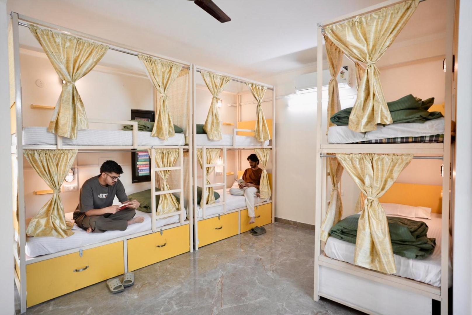 Hostel Heistel Gurugram Gurgaon