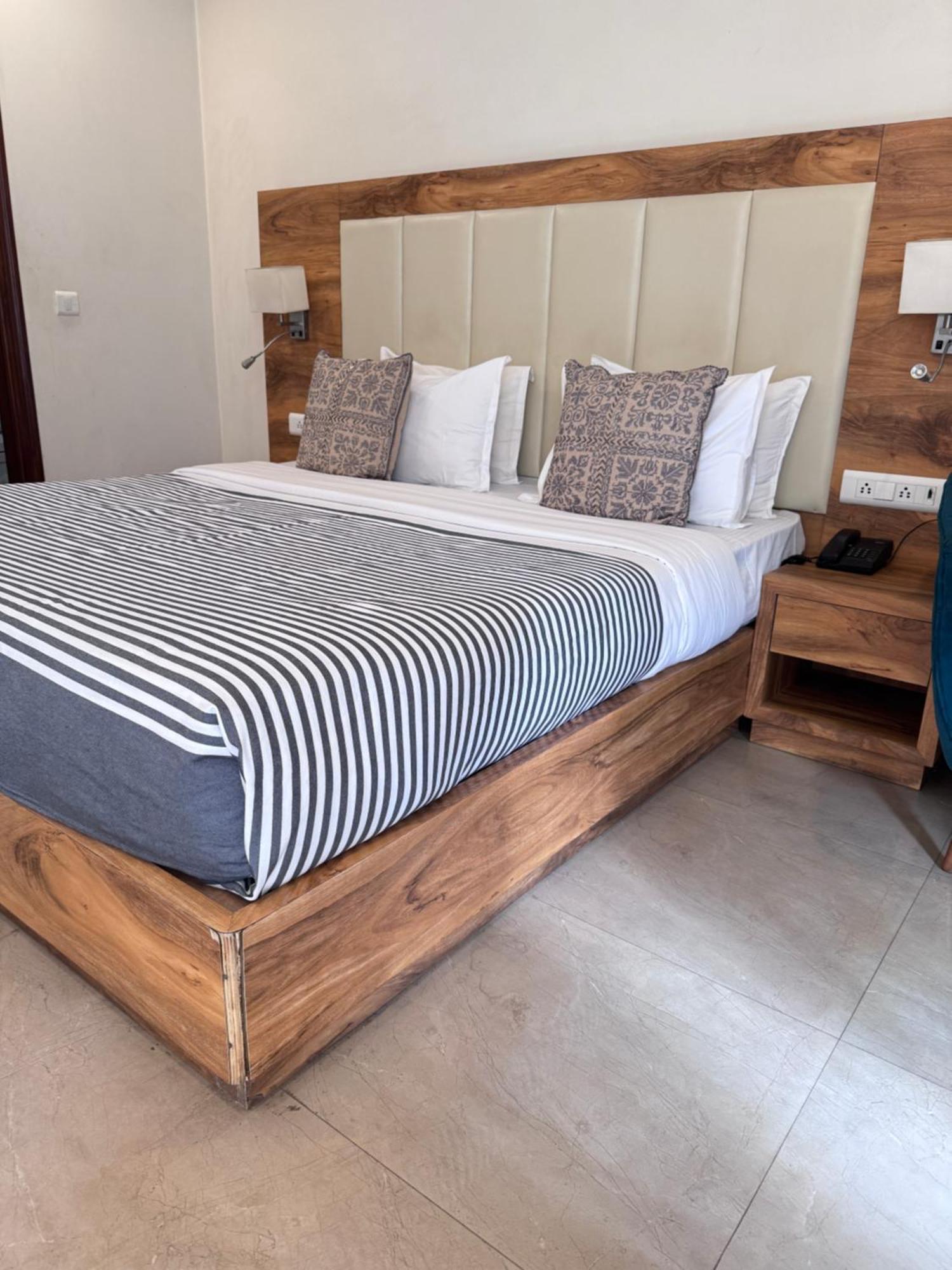 Hotel Golf View Suites-golf Course Road