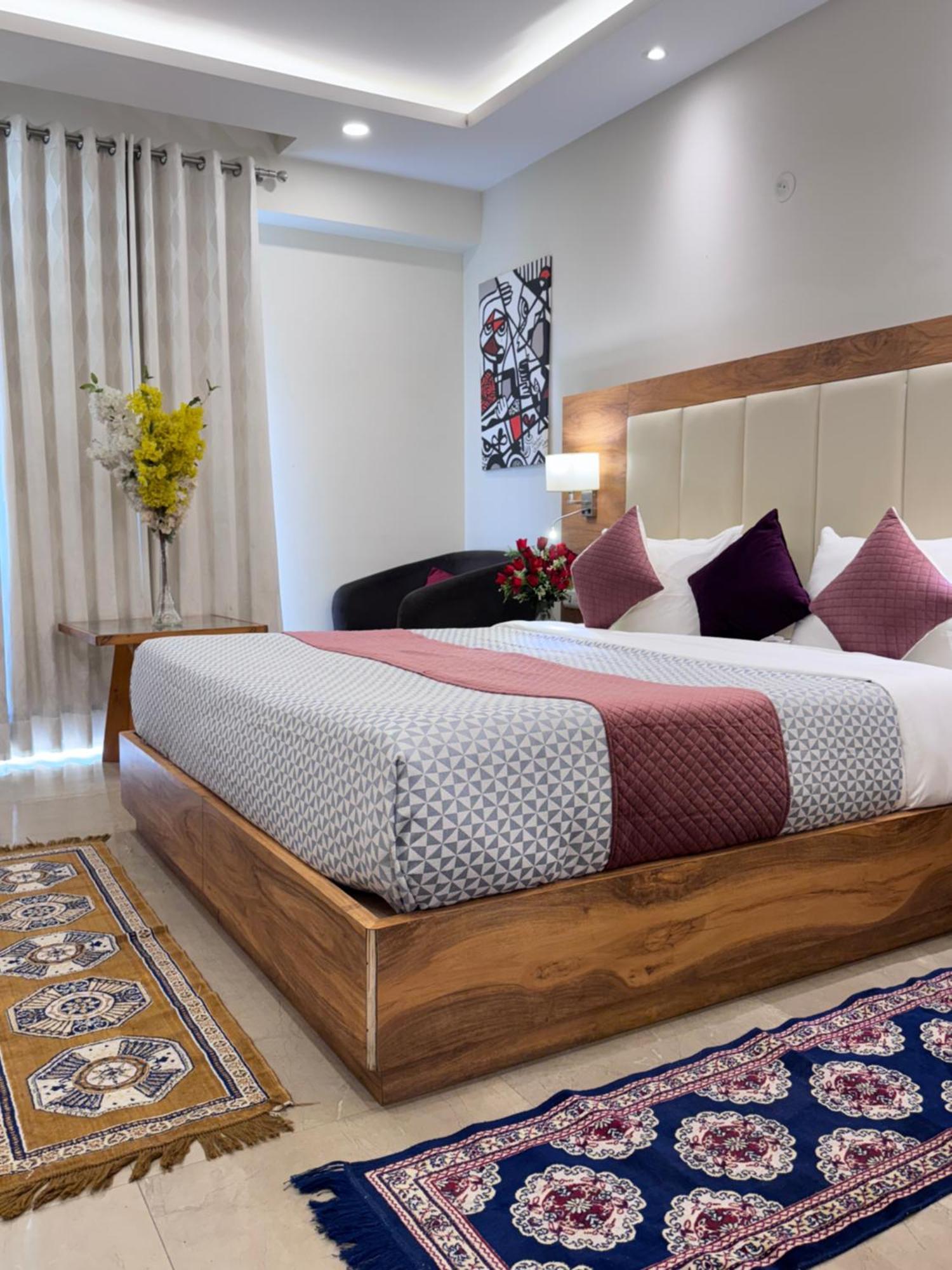 Golf View Suites-golf Course Road 3* Gurgaon