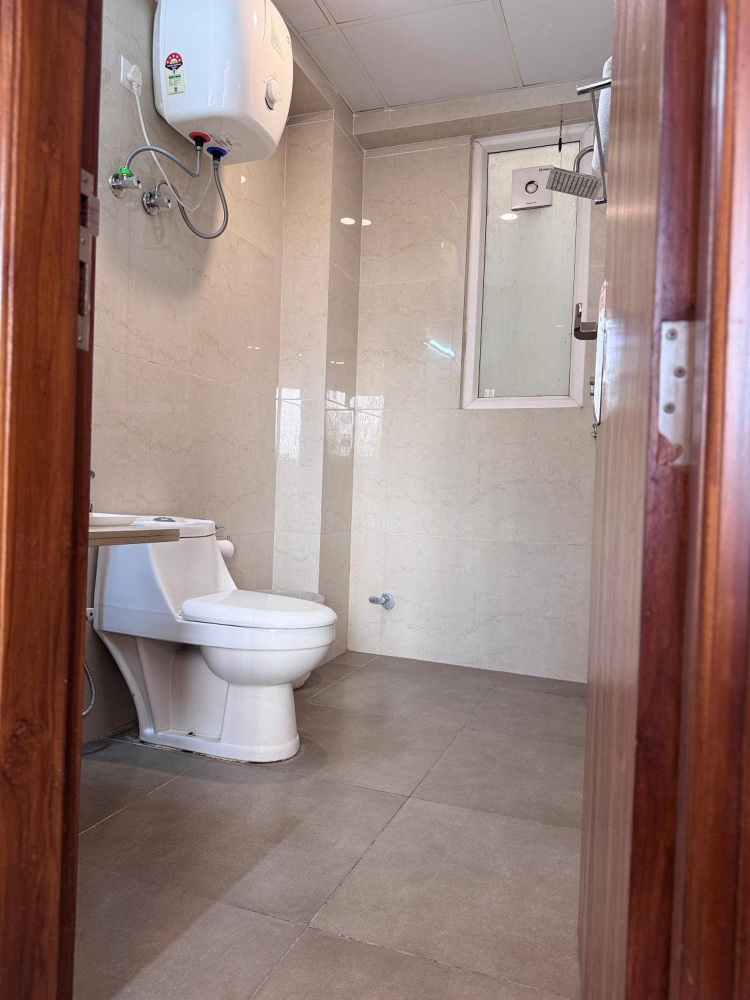 Hotel Golf View Suites-golf Course Road
