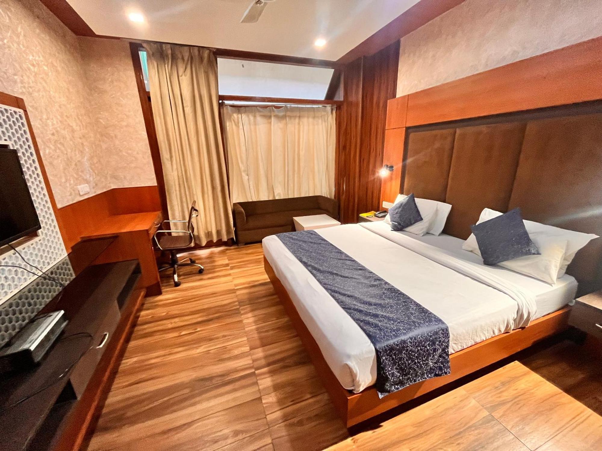 Platinum Palace Medanta Medicity 3* Gurgaon