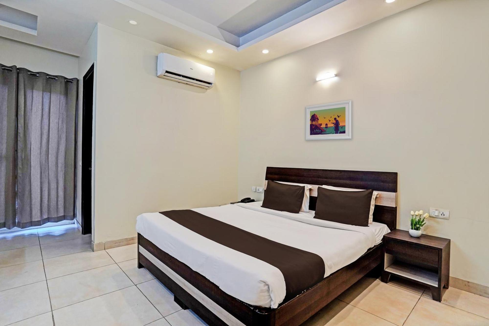 Townhouse Akshay