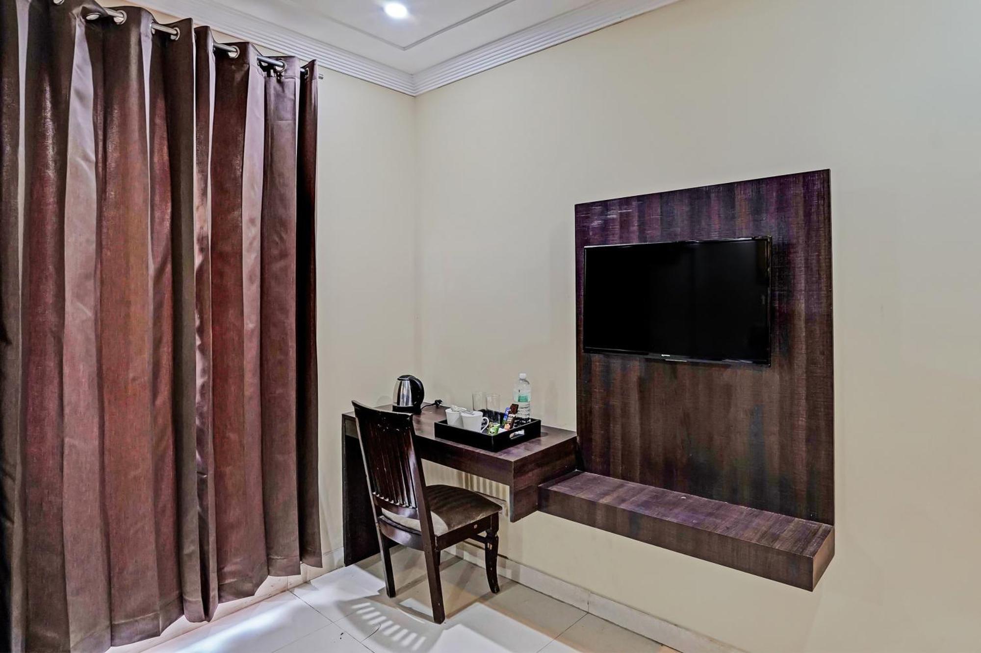 Hotel Townhouse Akshay 3*