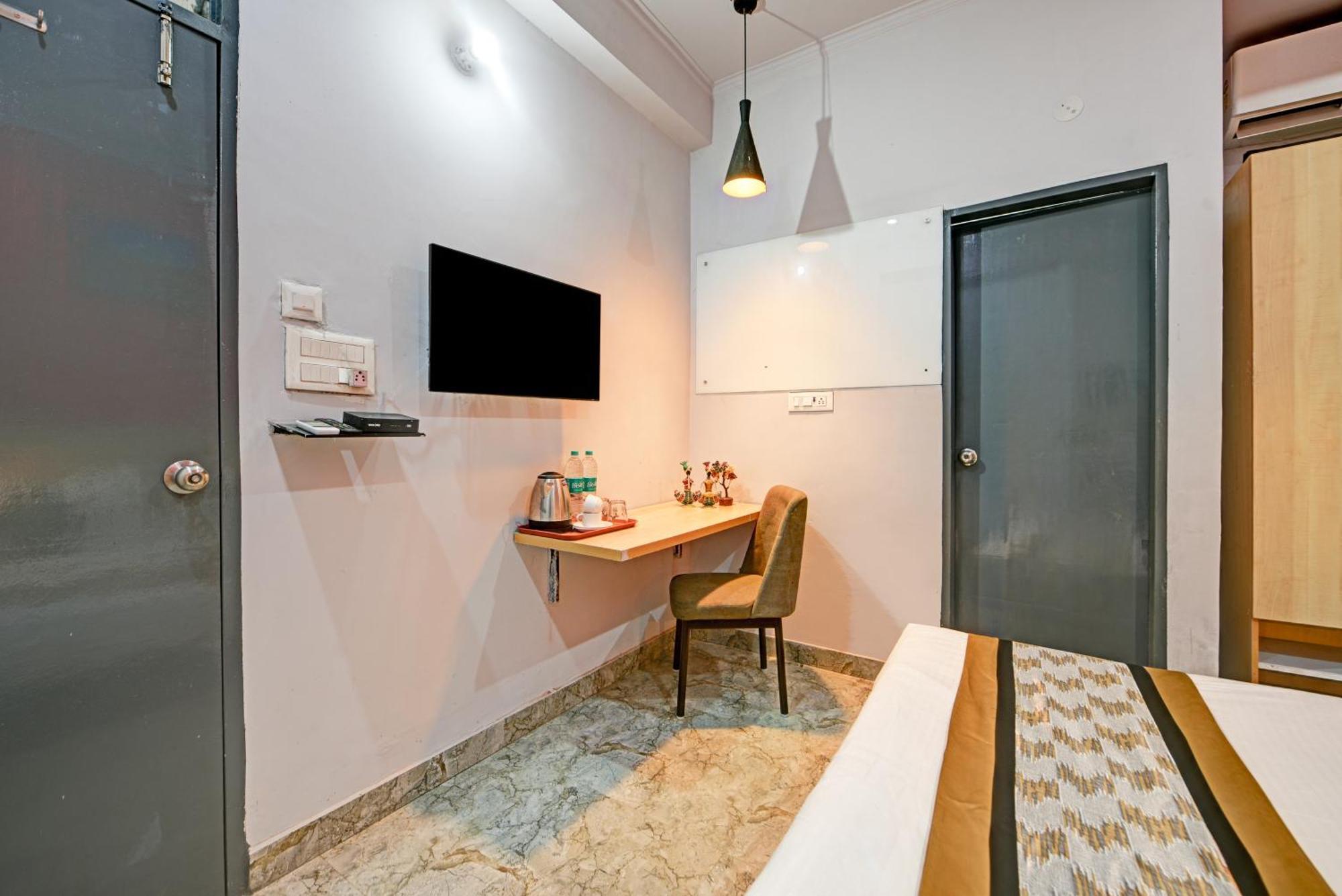 Royal Spark Inn1 - Medicity Gurugram, Near Medanta Hospital * Gurgaon