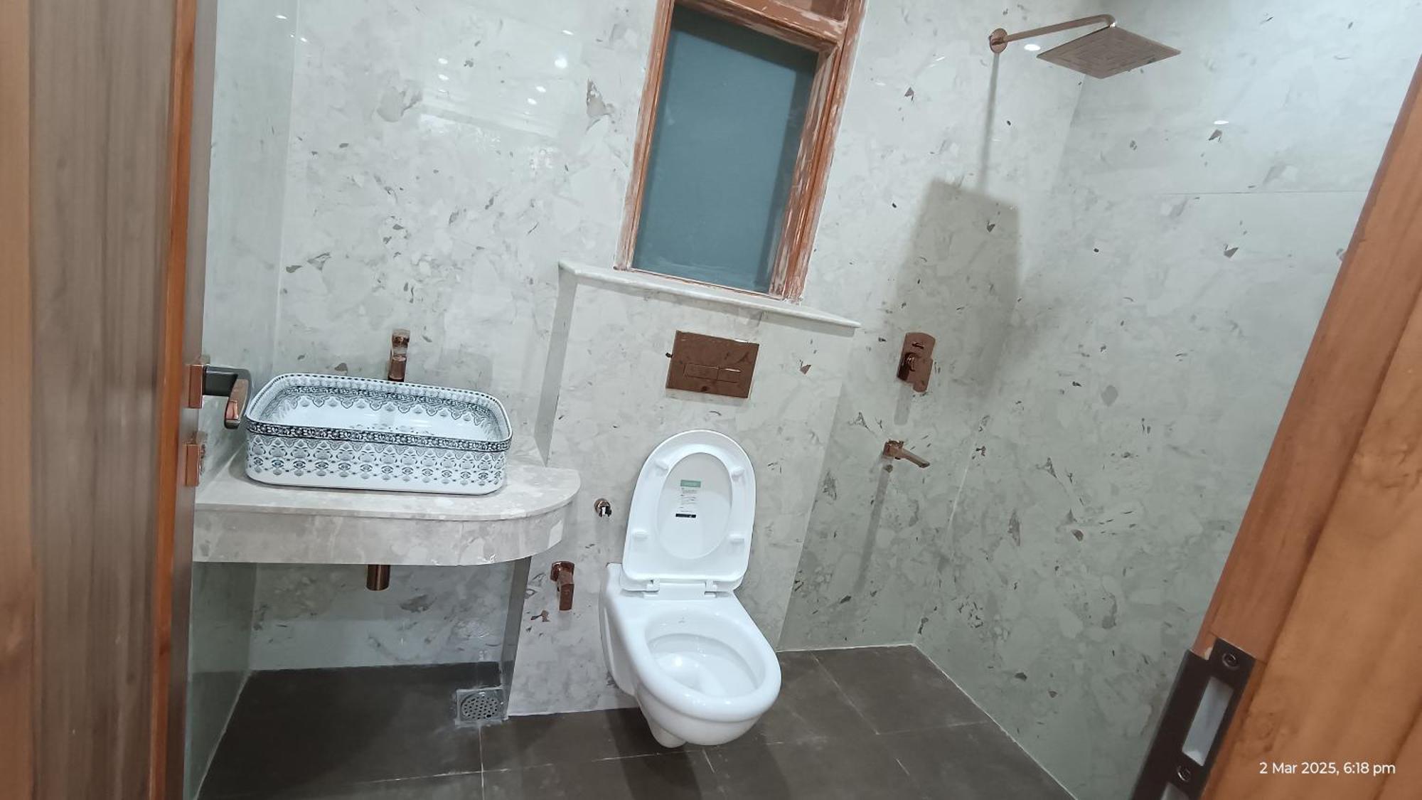 Cosmopolitan Premium Guest house