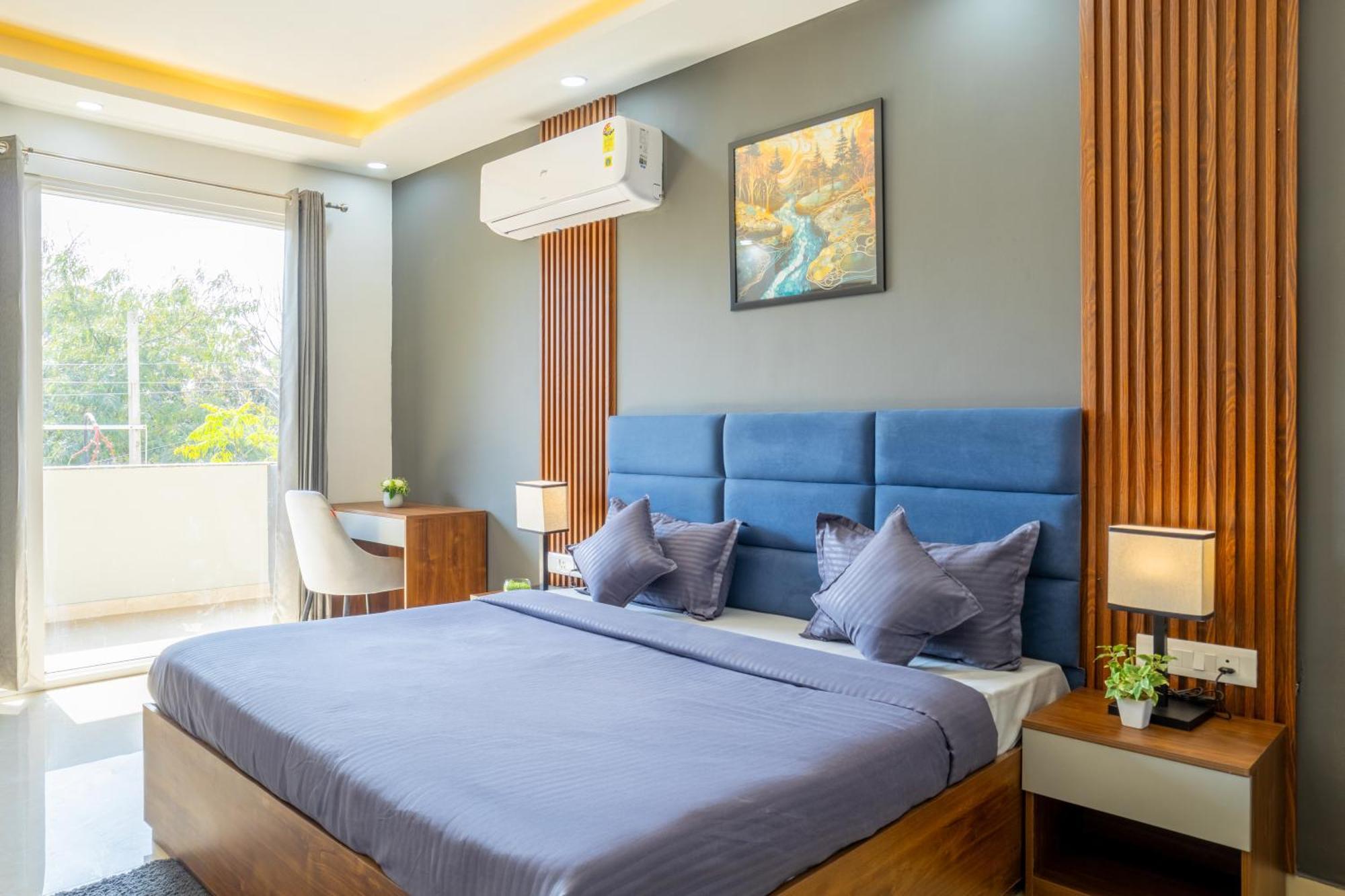 Housr 56 Ii Hotel Gurgaon