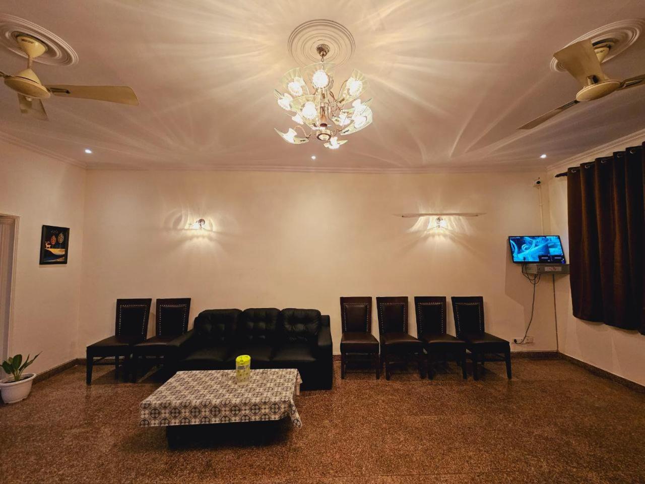 Raj Residency Guest house