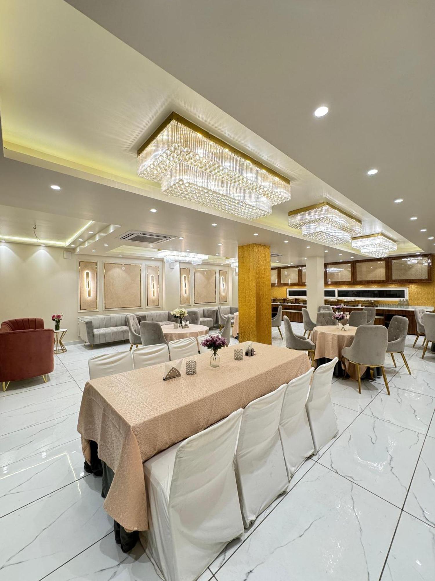 Bk And Near Huda Centre 3* Gurgaon