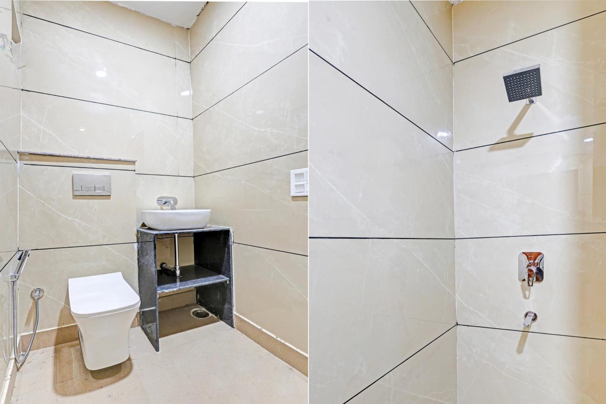 Townhouse Sector 62 Near World Hotel 4*