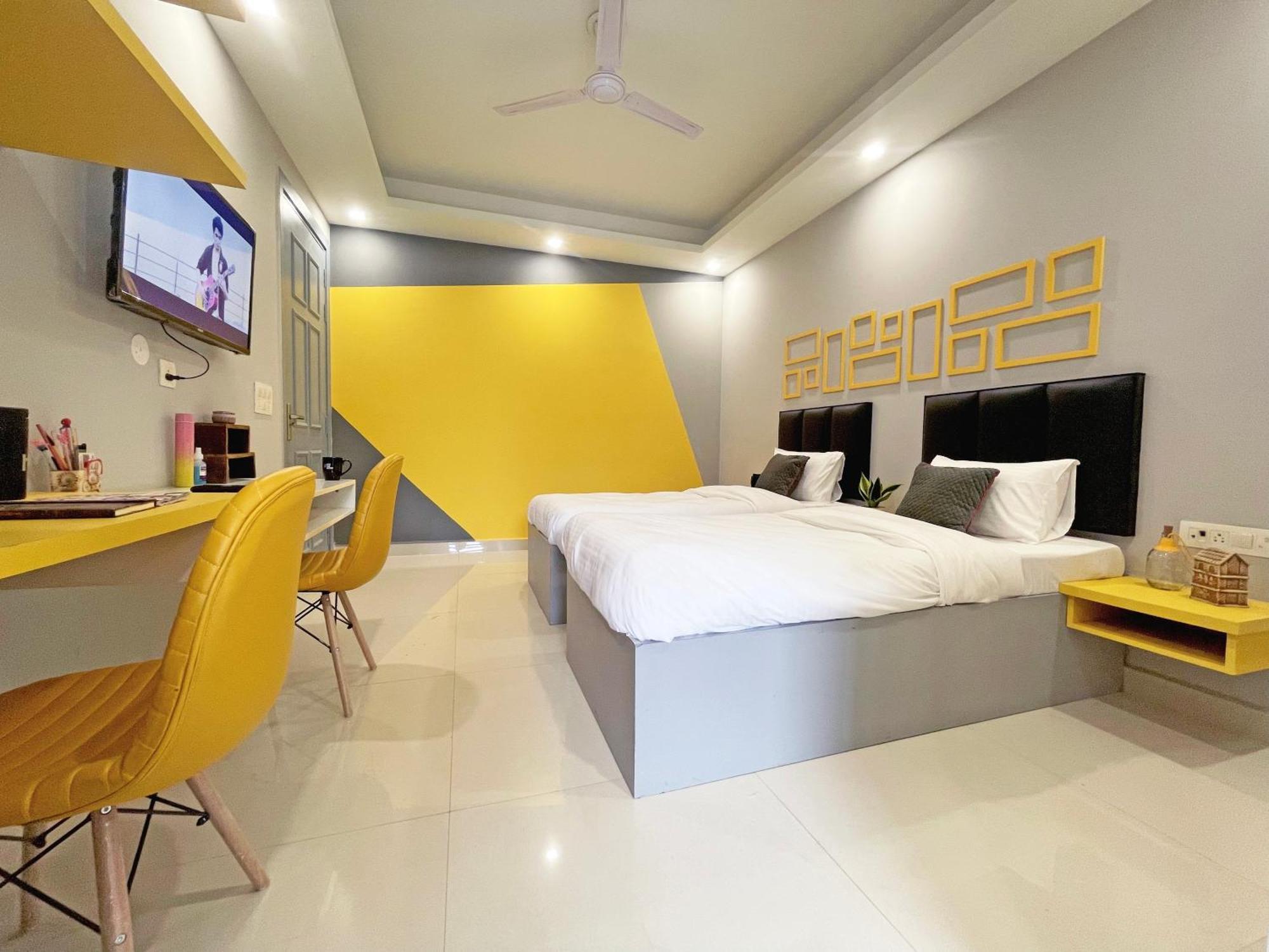 Housr 38 Medanta- Sector 38 Gurgaon