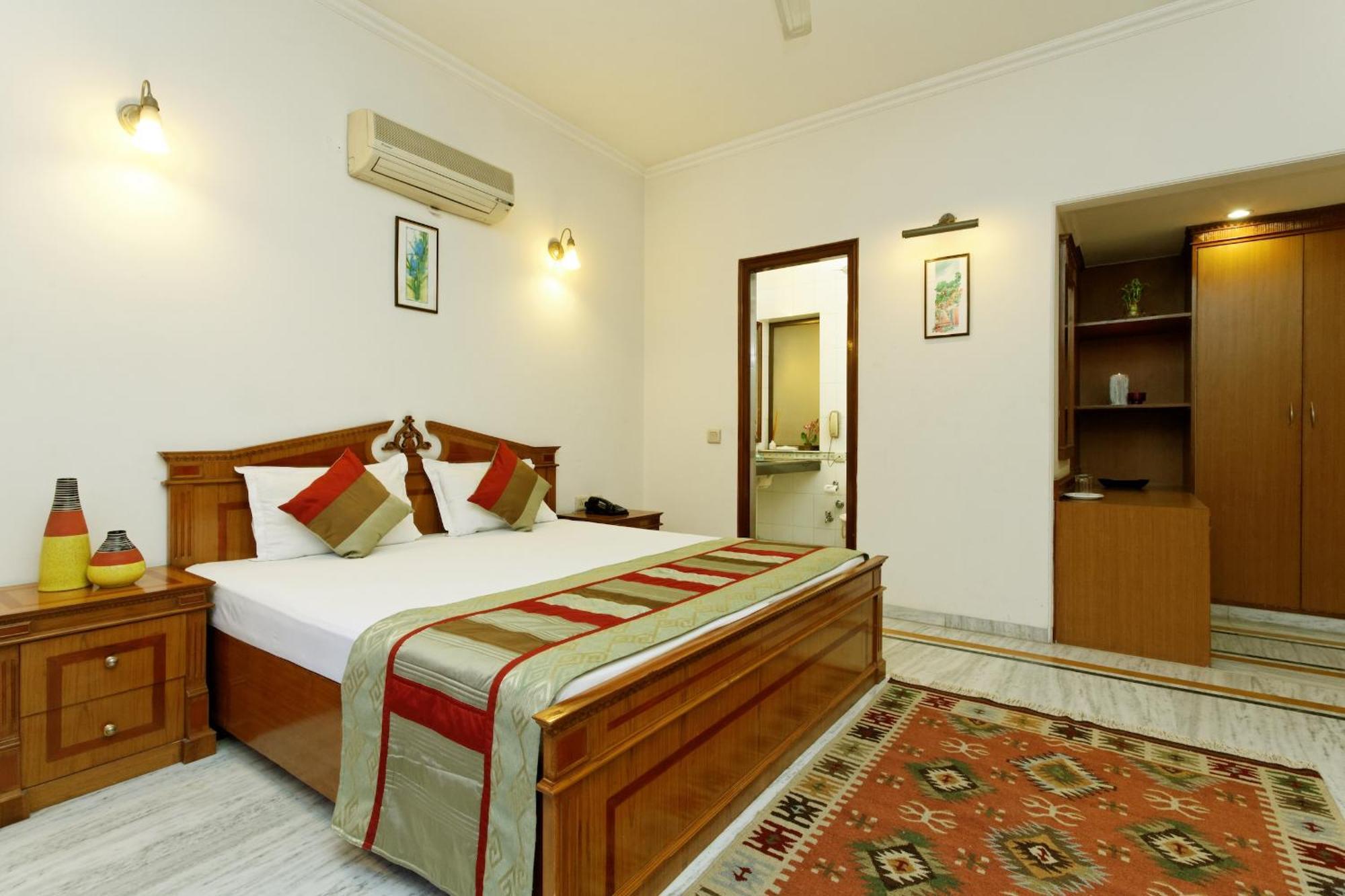 Silver Oak Guest house Gurgaon
