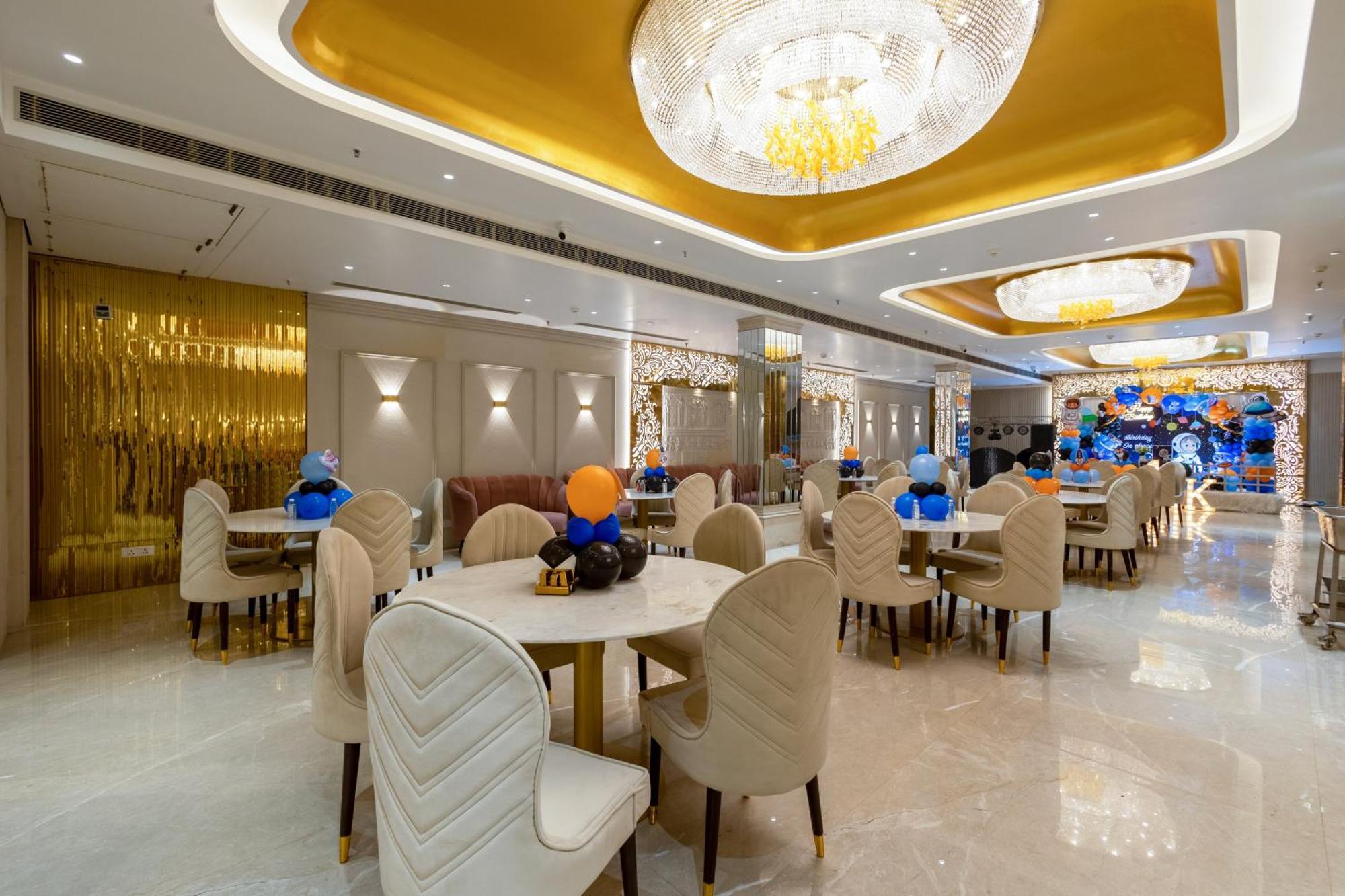 Hotel Aadat Near Artemis Hospital
