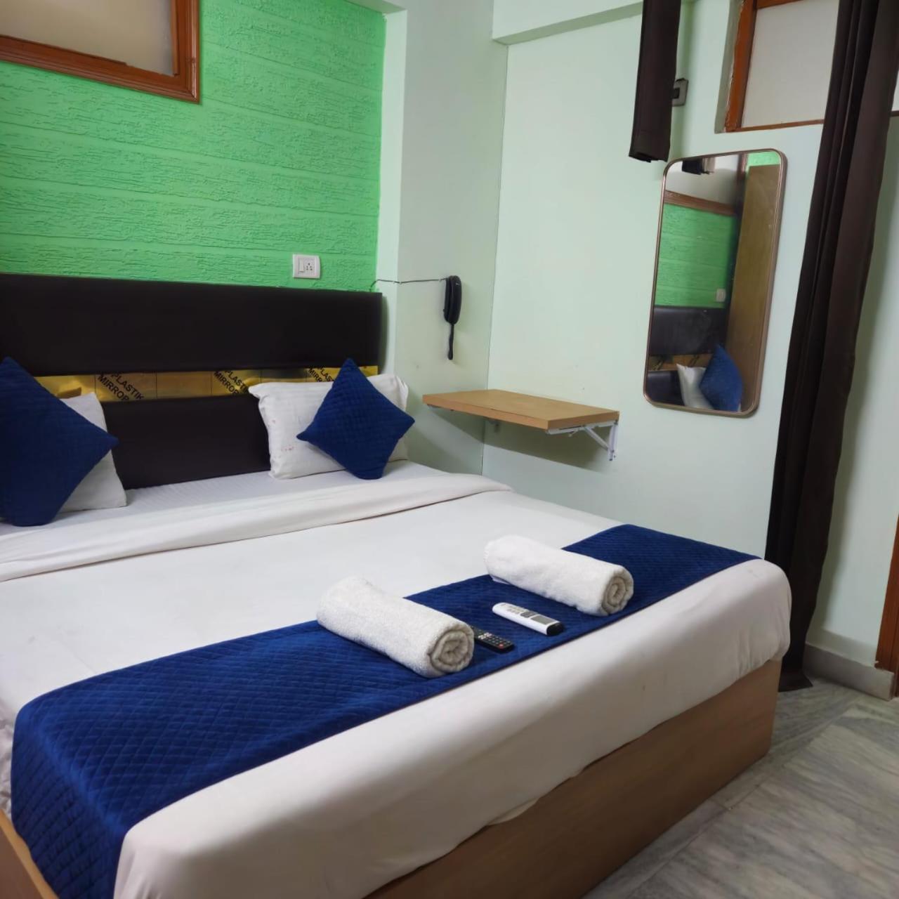Hotel A-one Residency Gurgaon