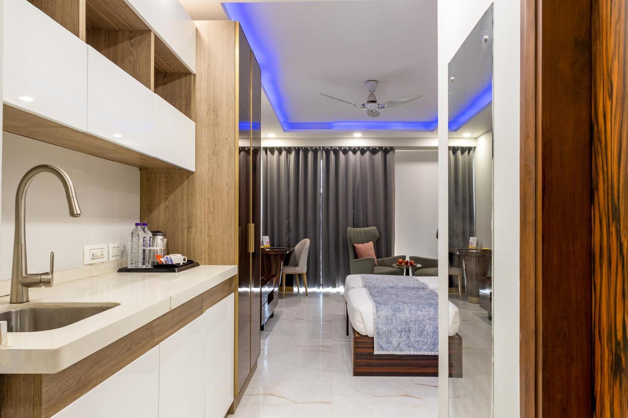 Bawa Medanta Hotel