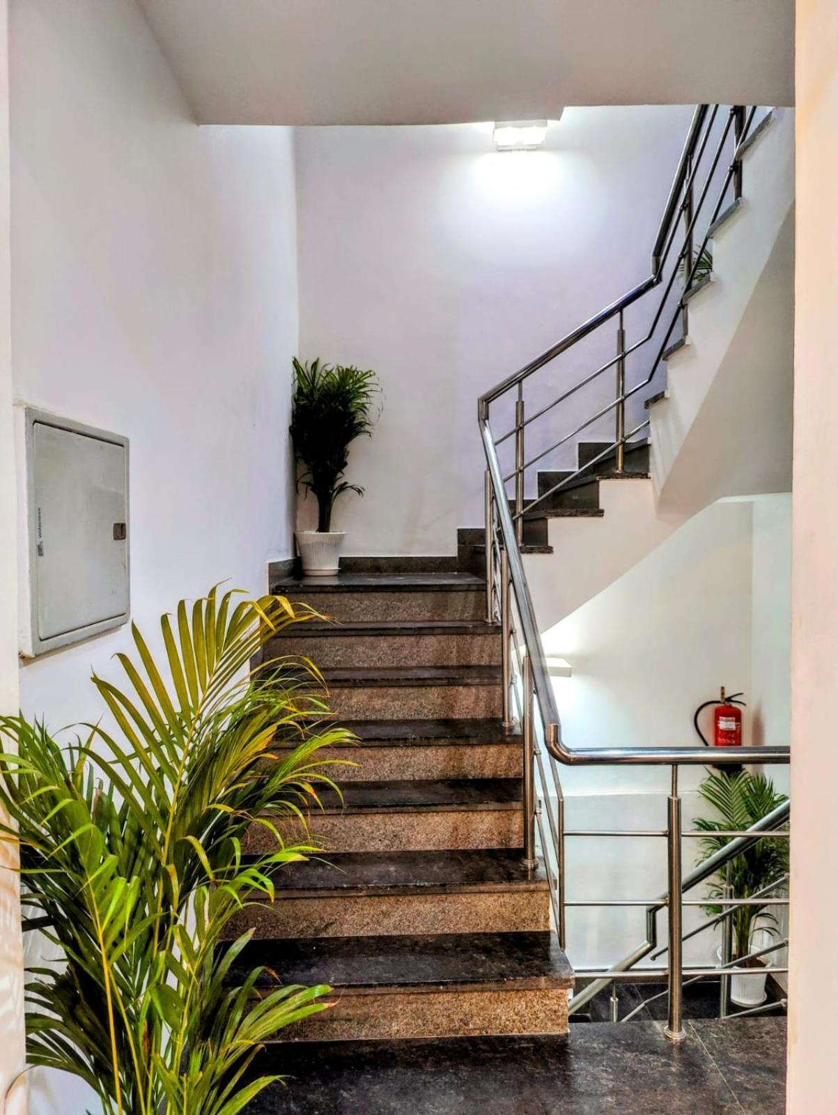 Hotel Mavens House Artemis Hospital Road Gurgaon