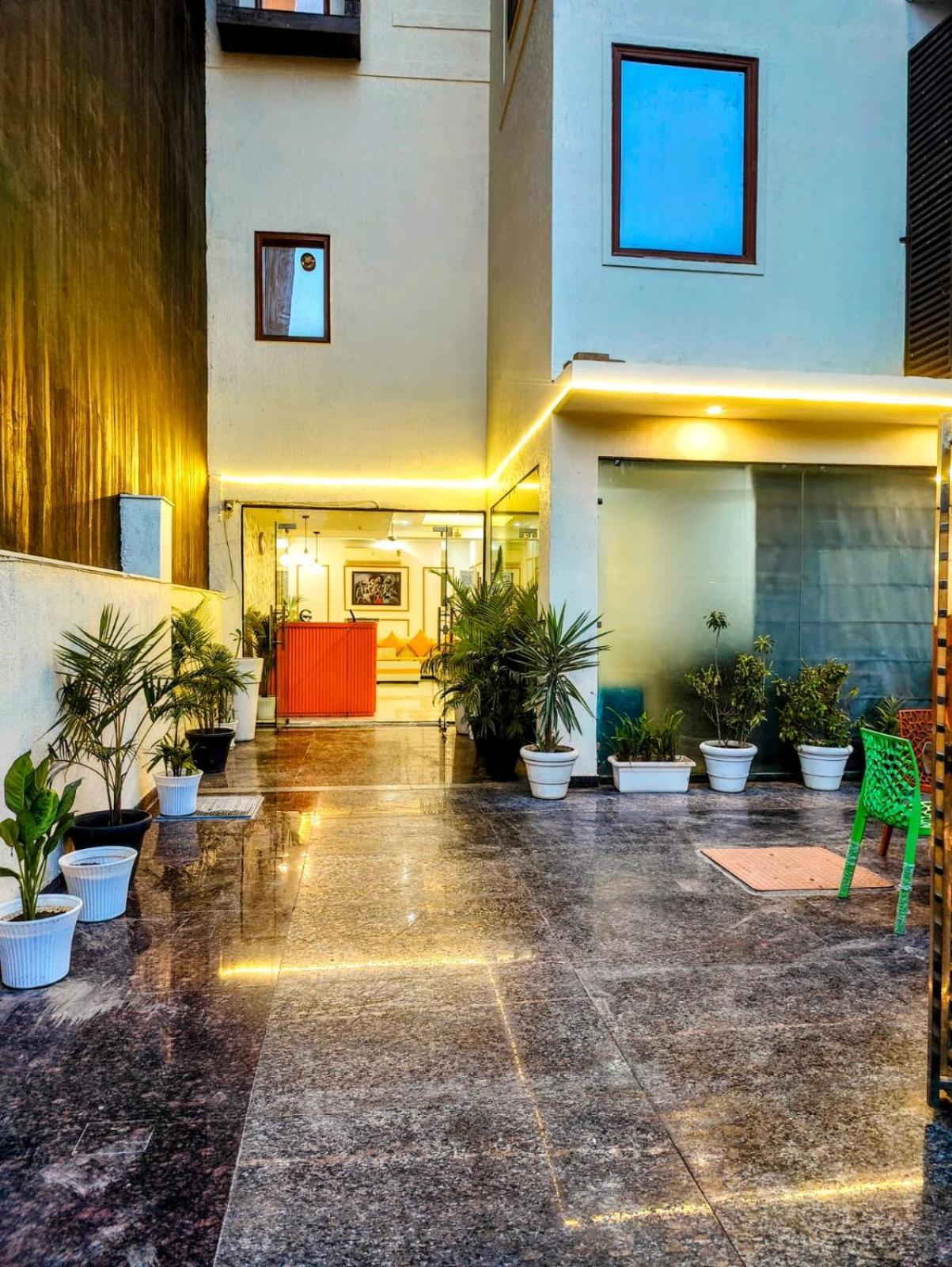 Hotel Mavens House Artemis Hospital Road 3* Gurgaon