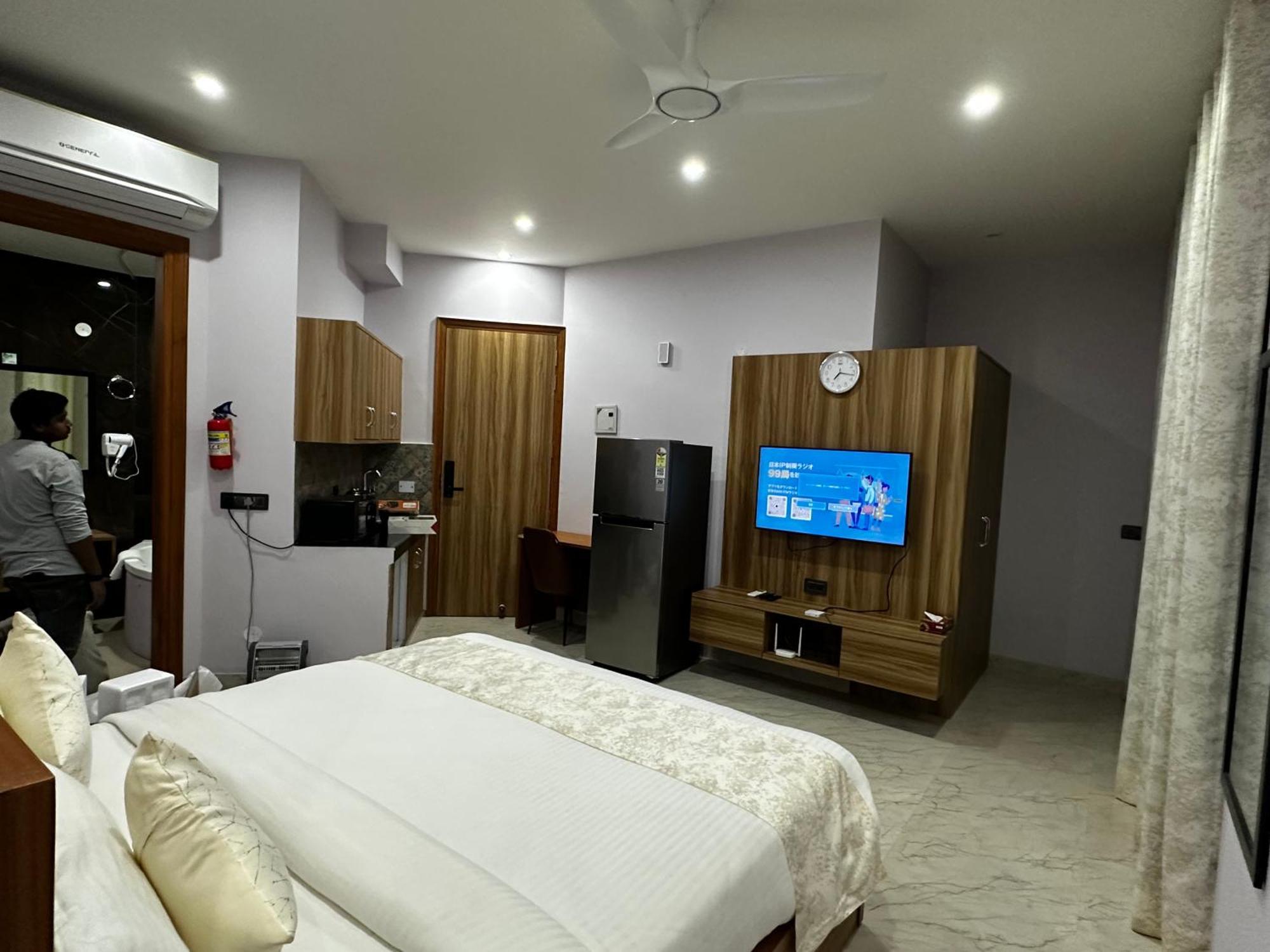 The Orange 3* Gurgaon