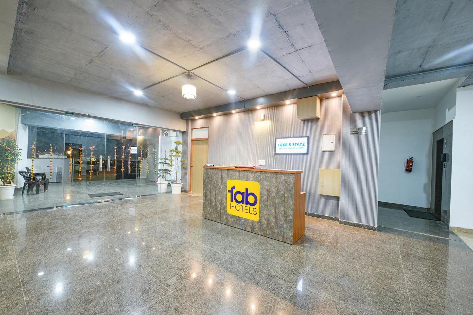 Fabhotel Luxe 8 Stayz Hotel Gurgaon