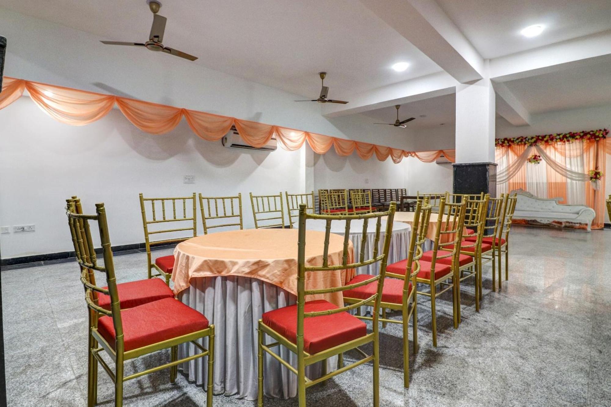 O Rk Residency Hotel