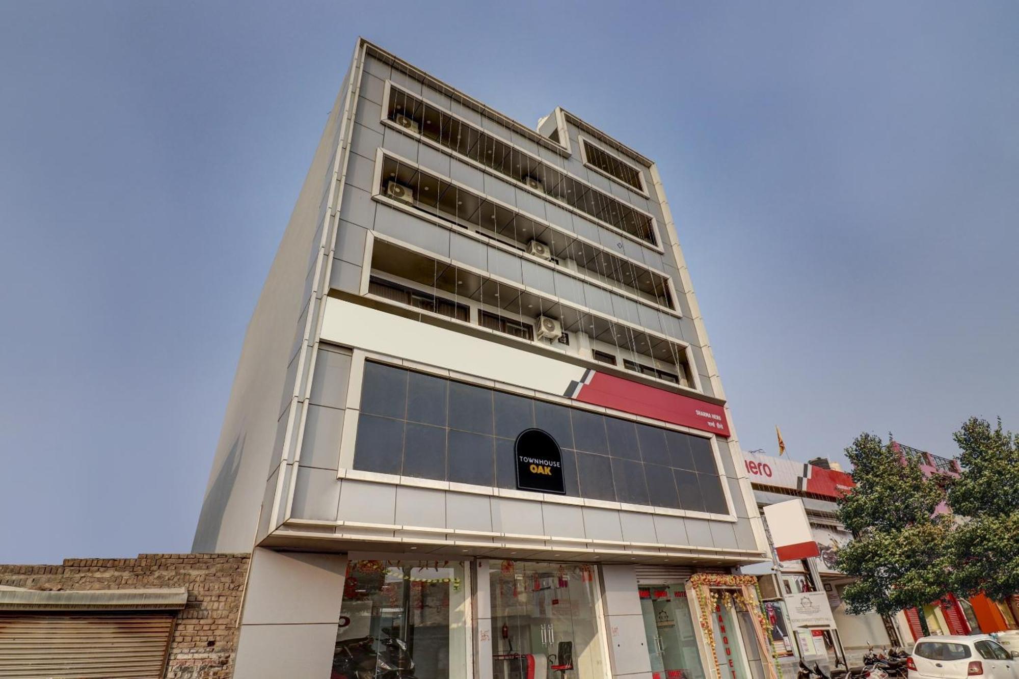 O Rk Residency 4*