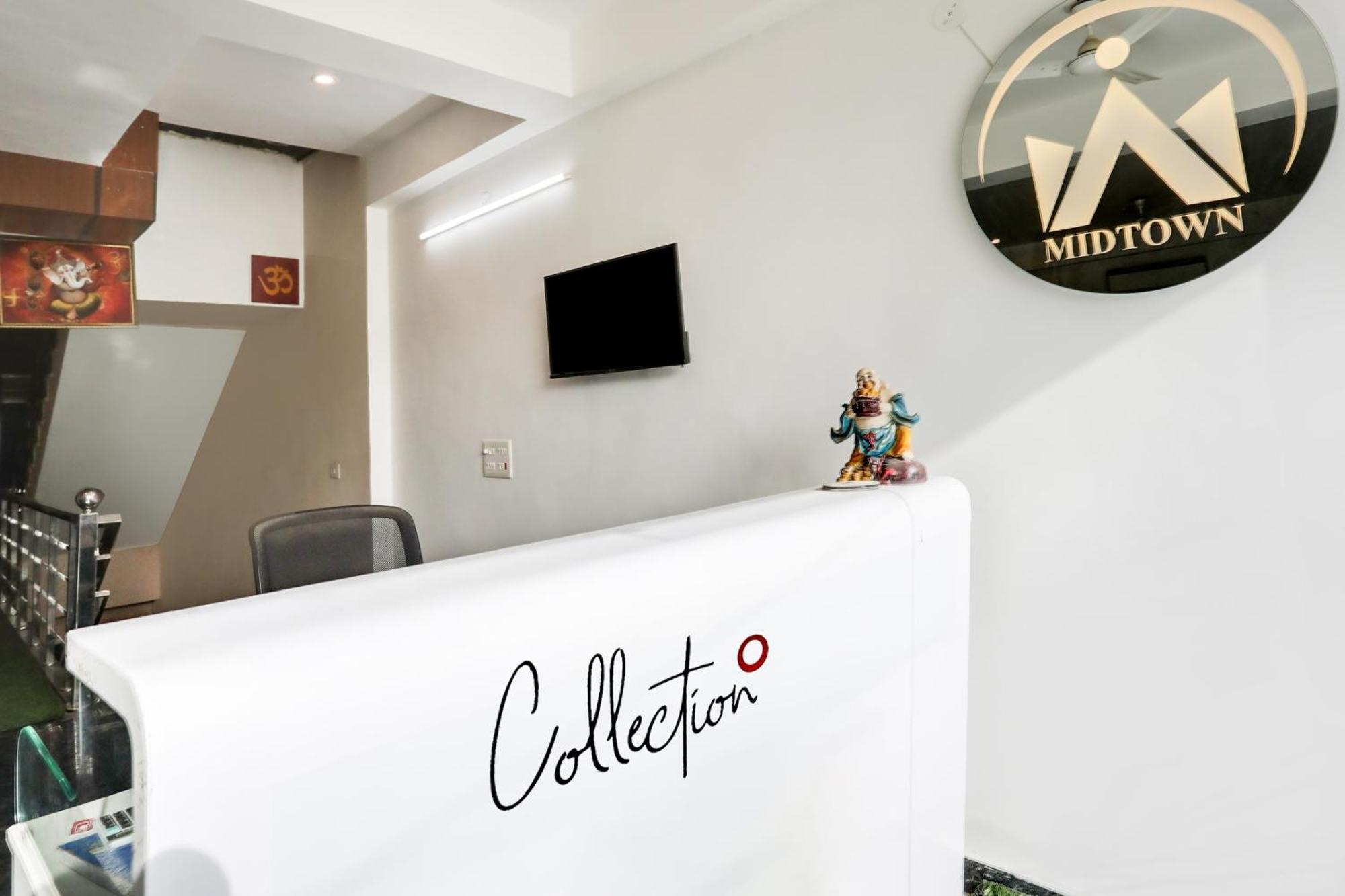Hotel Collection O Mid Town Gurgaon