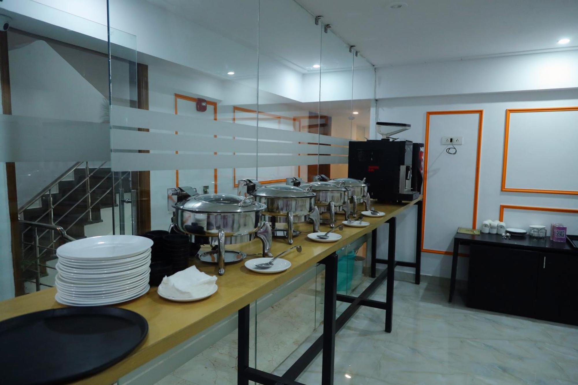 Hotel Mavens House Artemis Hospital Road Gurgaon