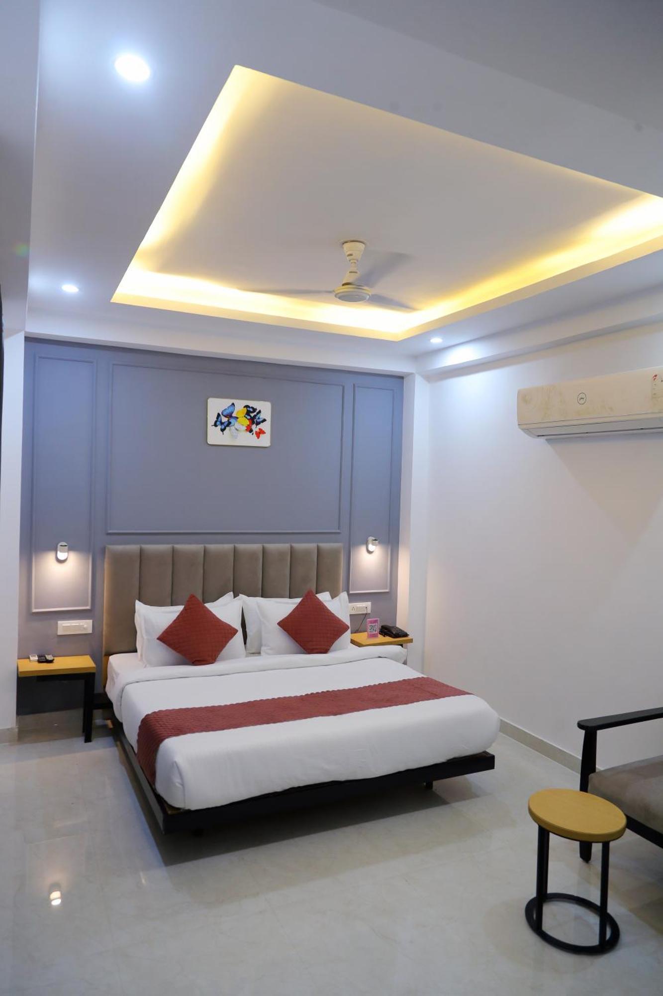 Hotel Mavens House Artemis Hospital Road Guest house