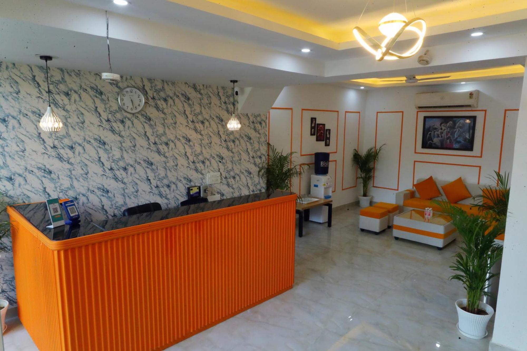 Hotel Mavens House Artemis Hospital Road Guest house Gurgaon