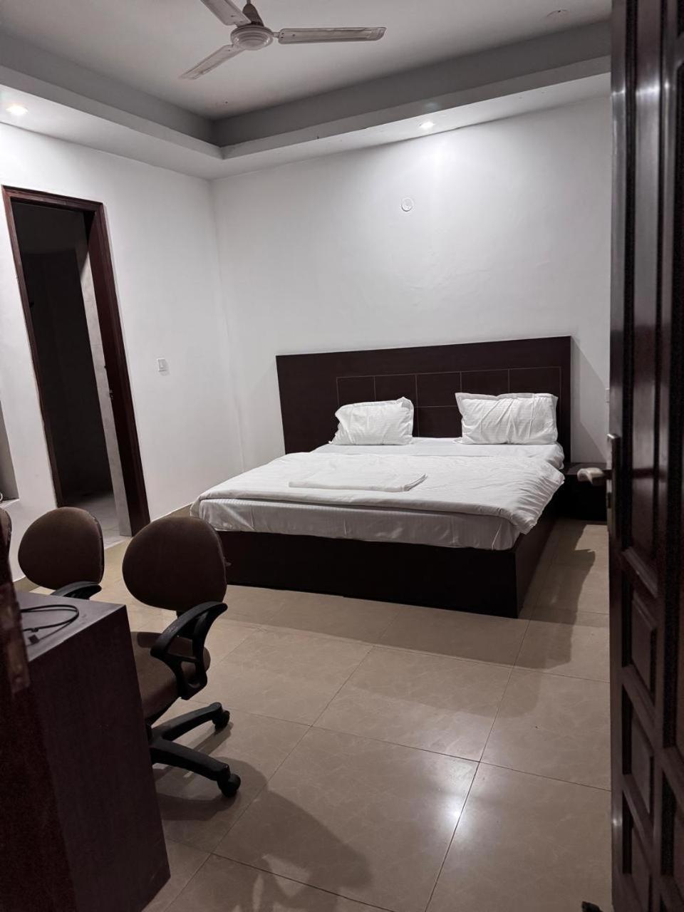 Guest house Star Gurgaon