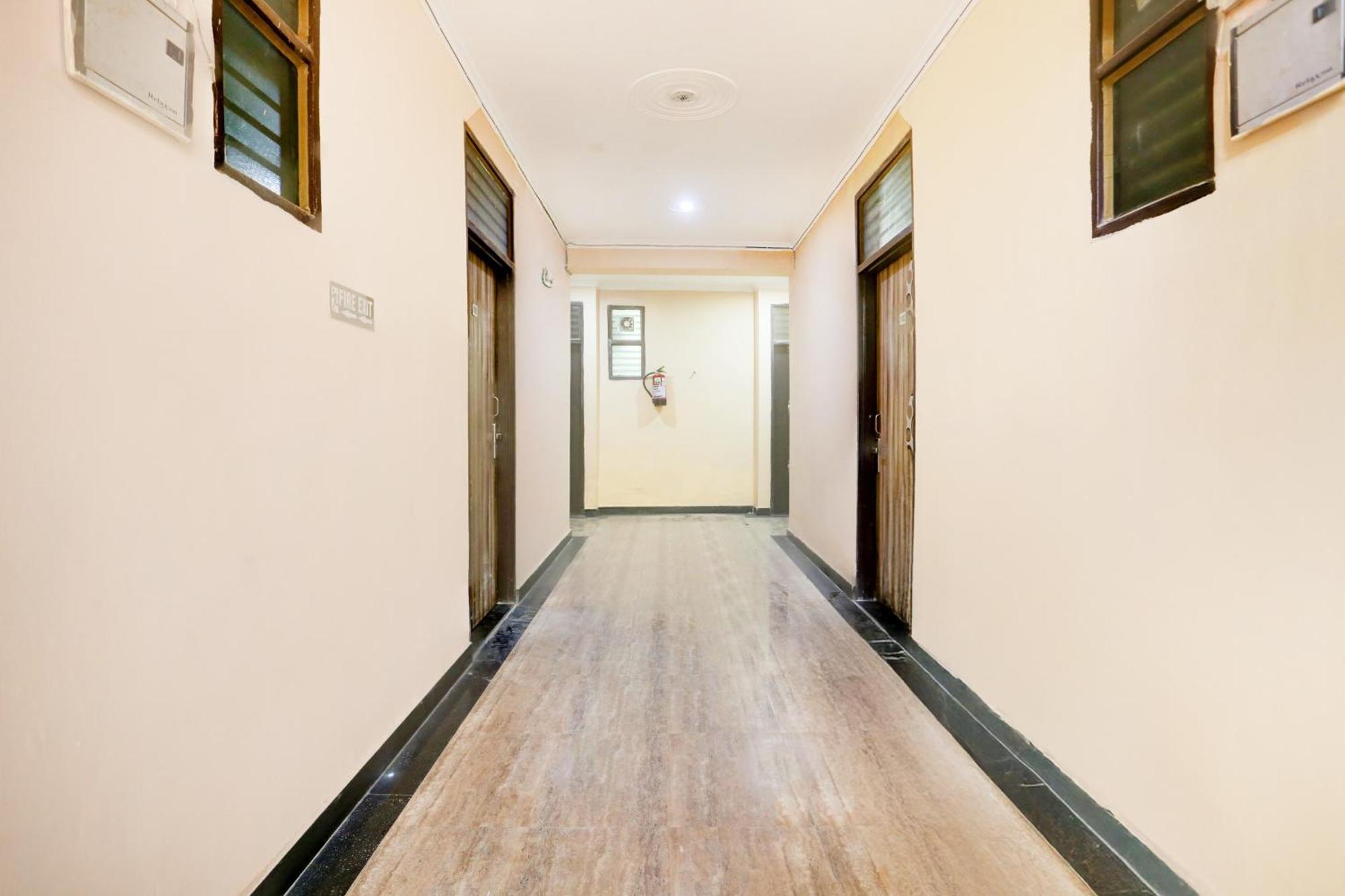 Super O Sheetla Colony 3*
