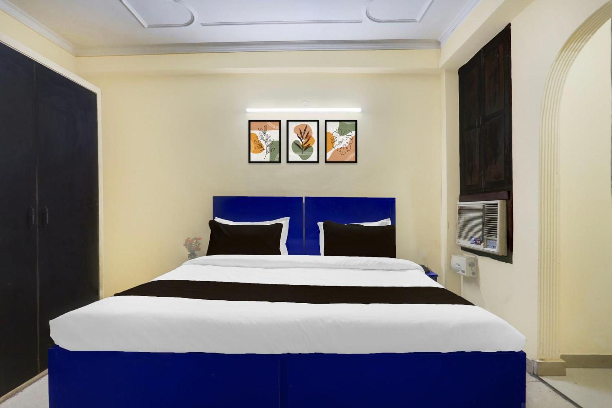 Super O Sheetla Colony Hotel 3*