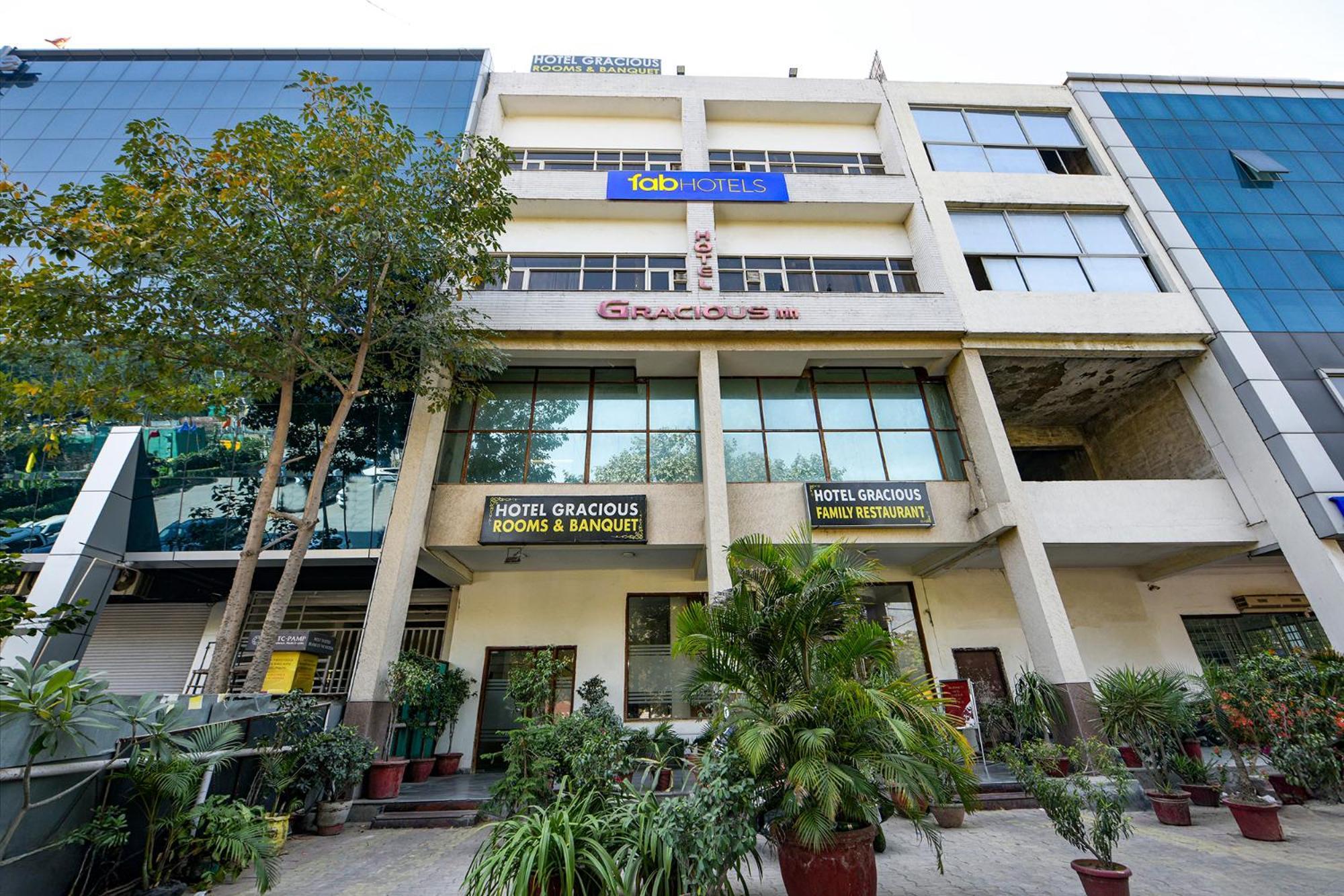 Hotel Gracious 3*