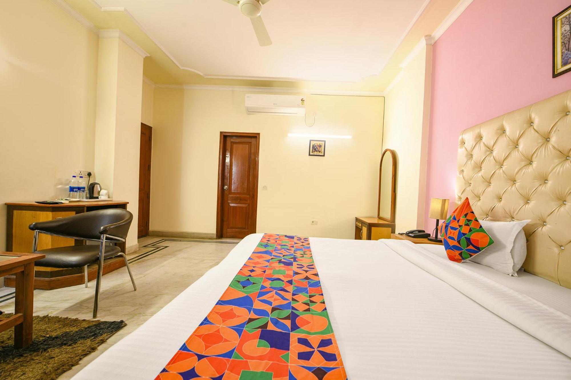 Gracious 3* Gurgaon