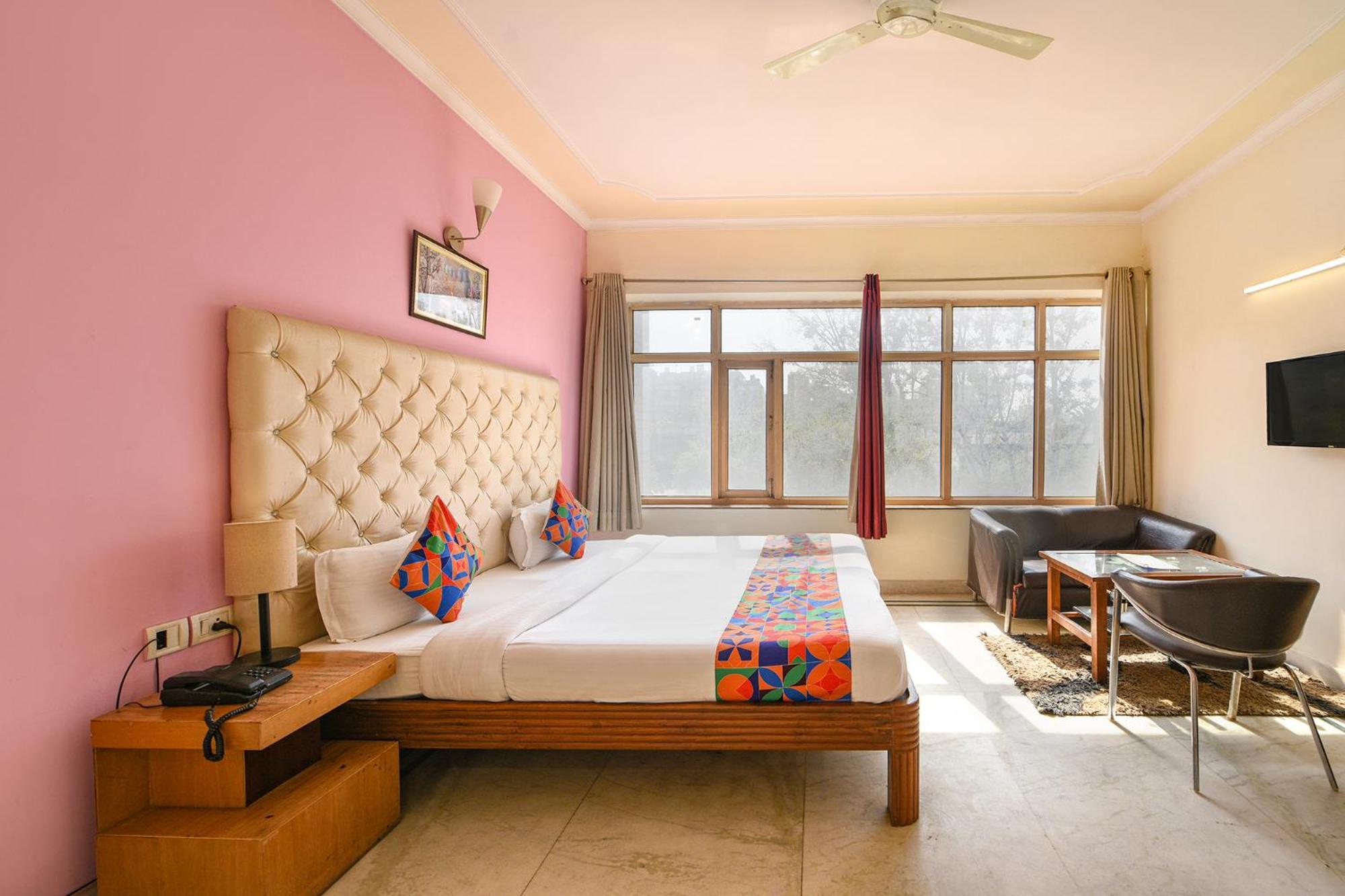 Gracious 3* Gurgaon