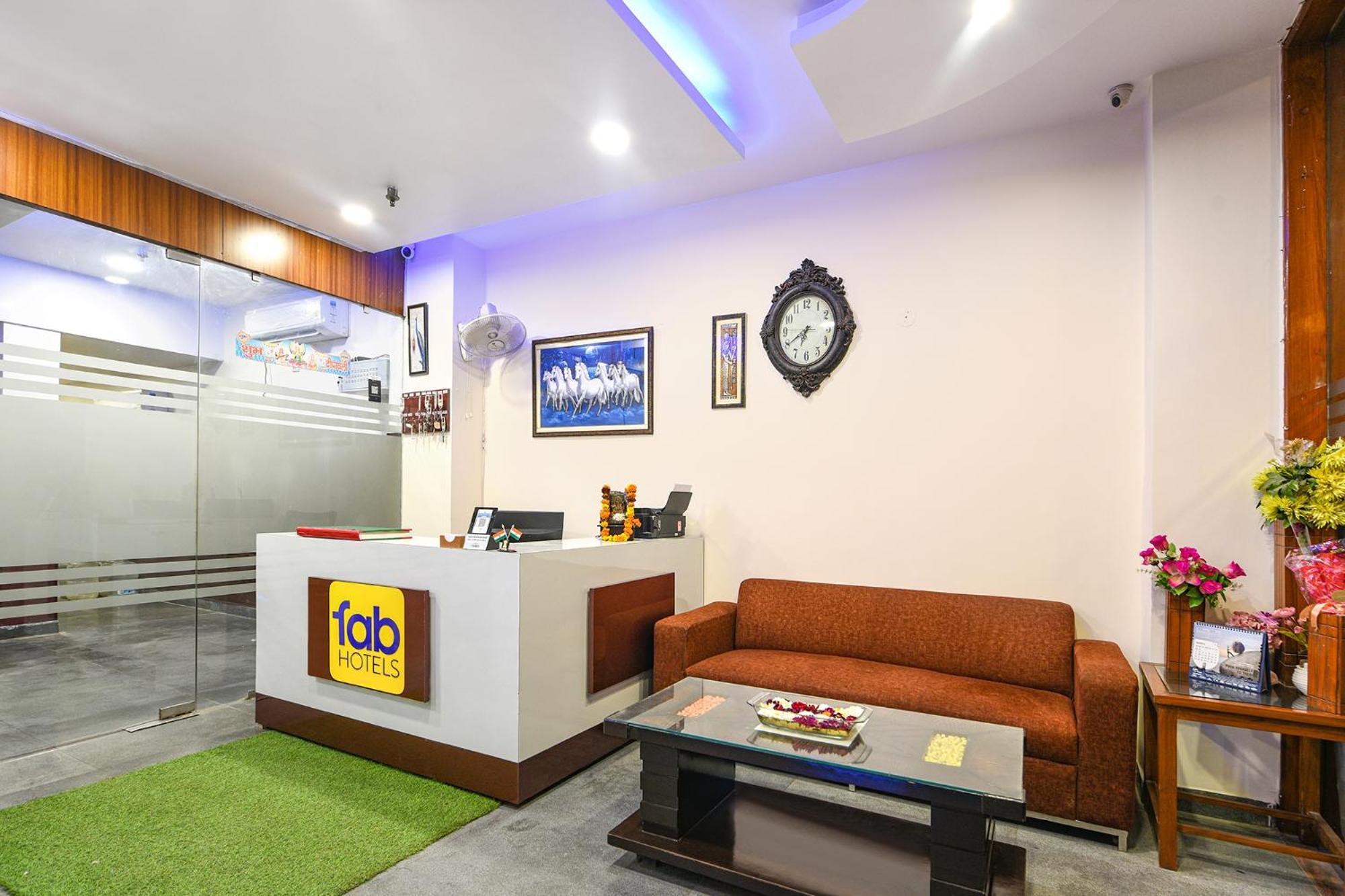 Gracious Hotel