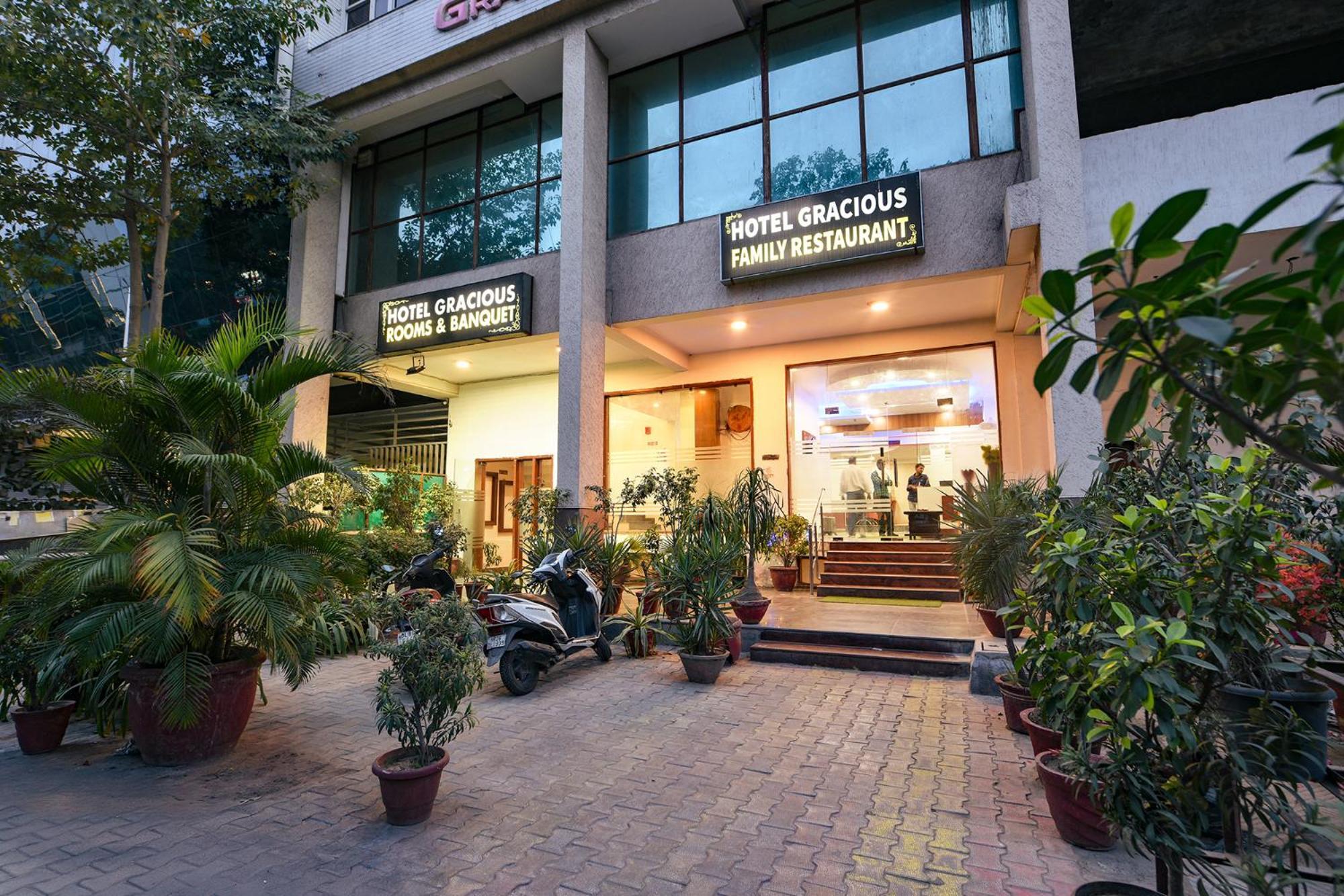 Gracious Hotel Gurgaon