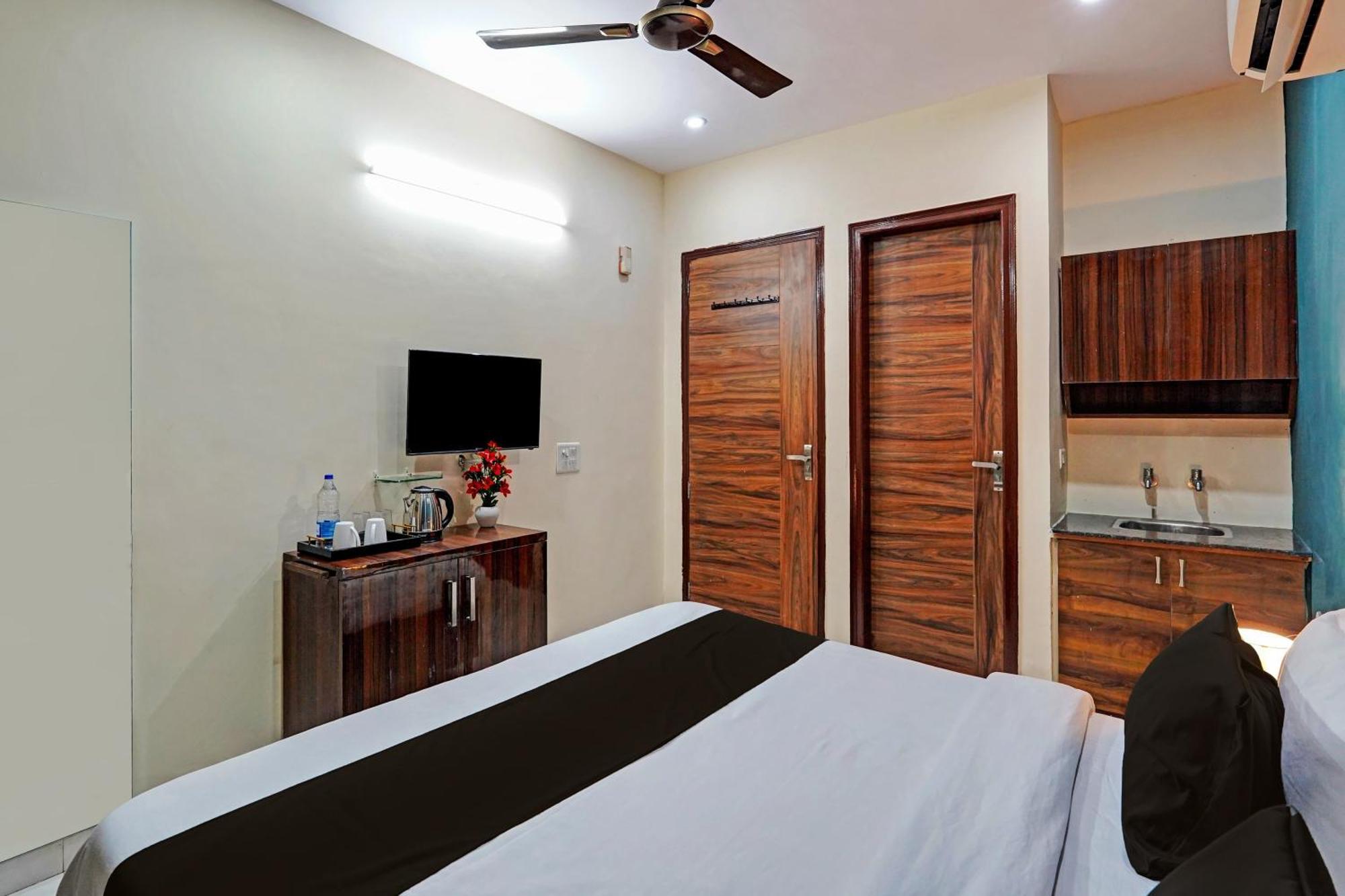 O Royal Hotel 3*