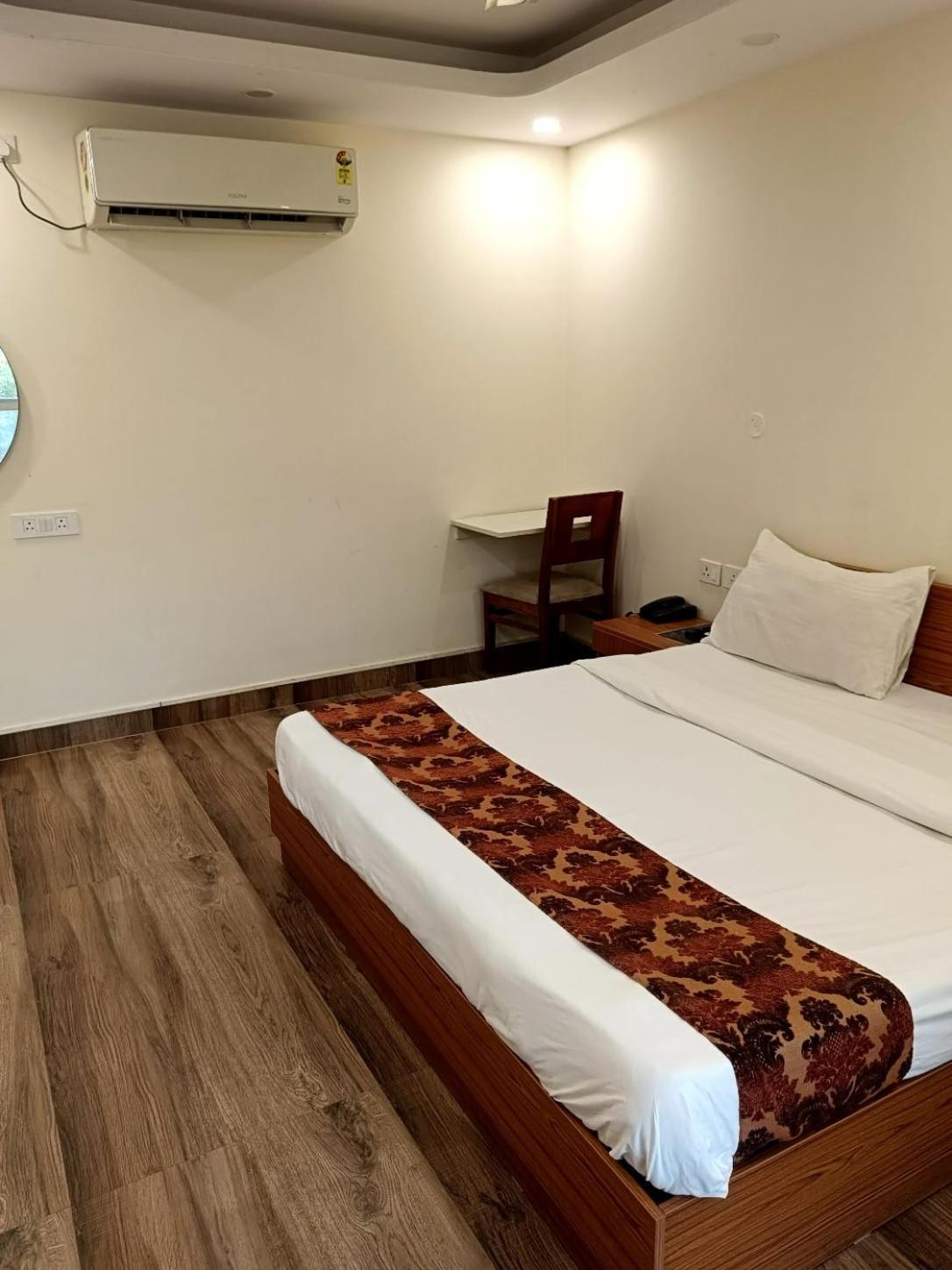 O2 3* Gurgaon