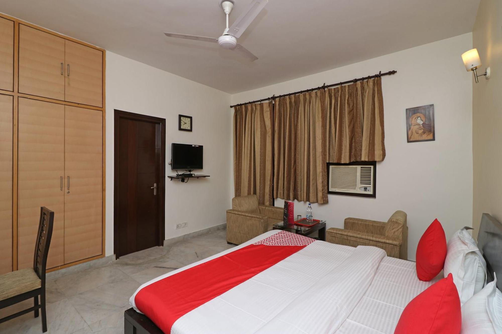 O Aravali Residency 3* Gurgaon