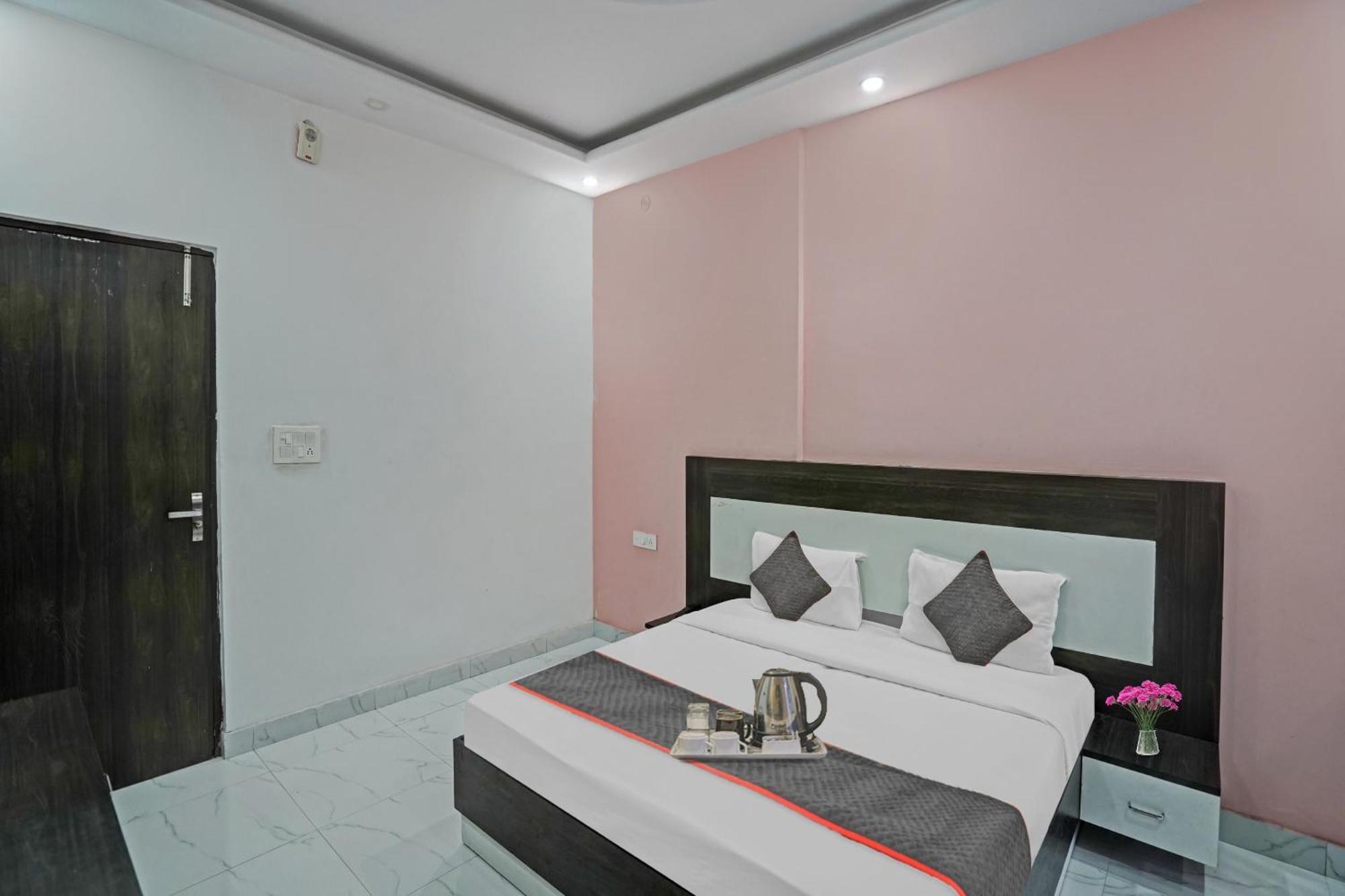 Collection O Rajvanshi Paradise Gurgaon