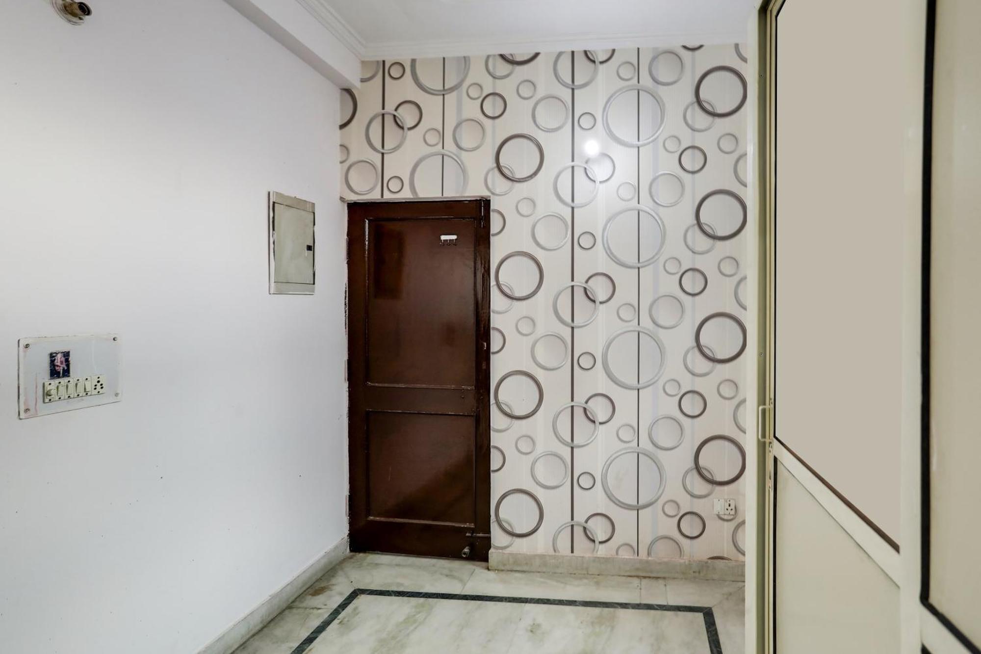 Hotel O Corporate House Gurgaon