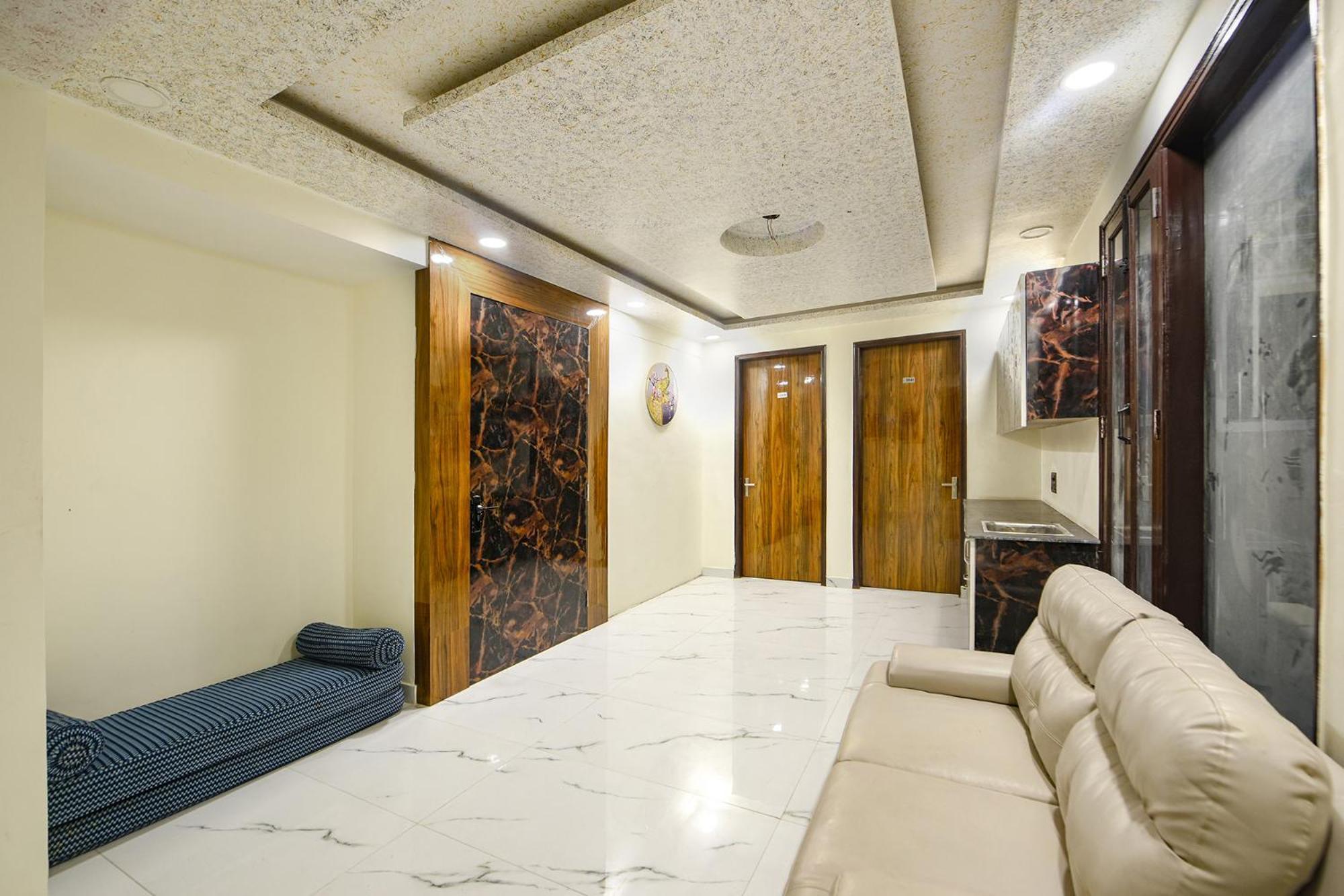 Hotel Fabhotel Kesari Stayz Gurgaon
