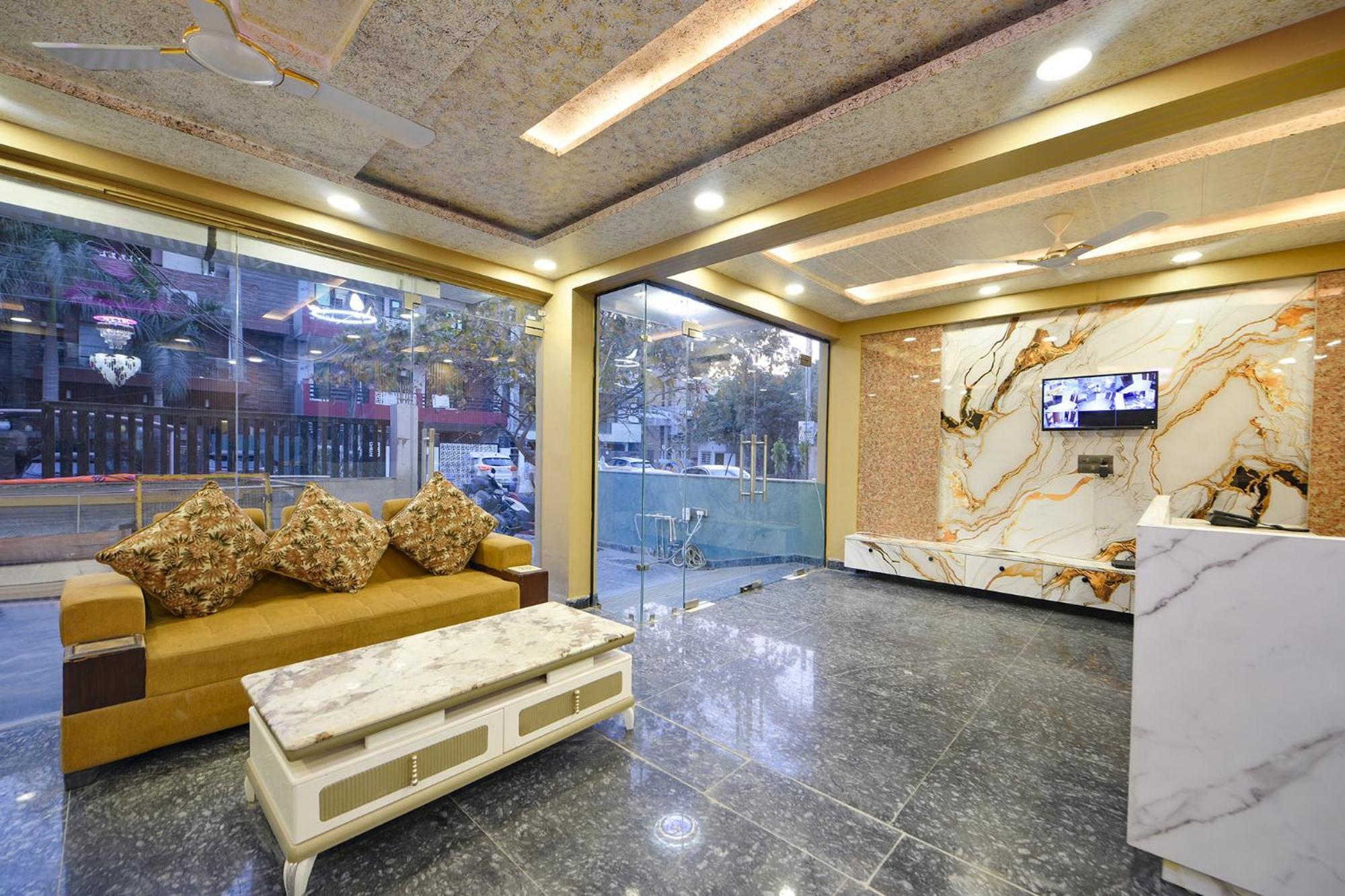 Fabhotel Kesari Stayz Gurgaon