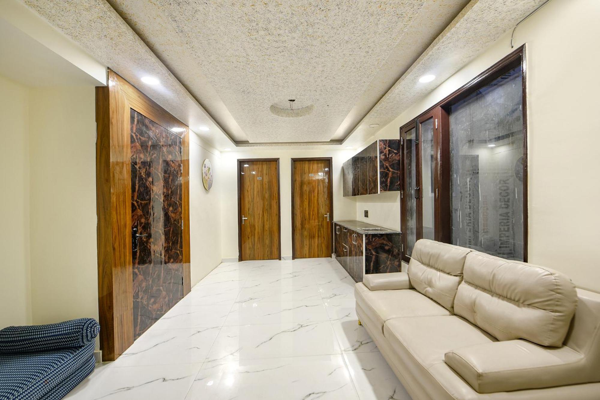 Hotel Fabhotel Kesari Stayz Gurgaon